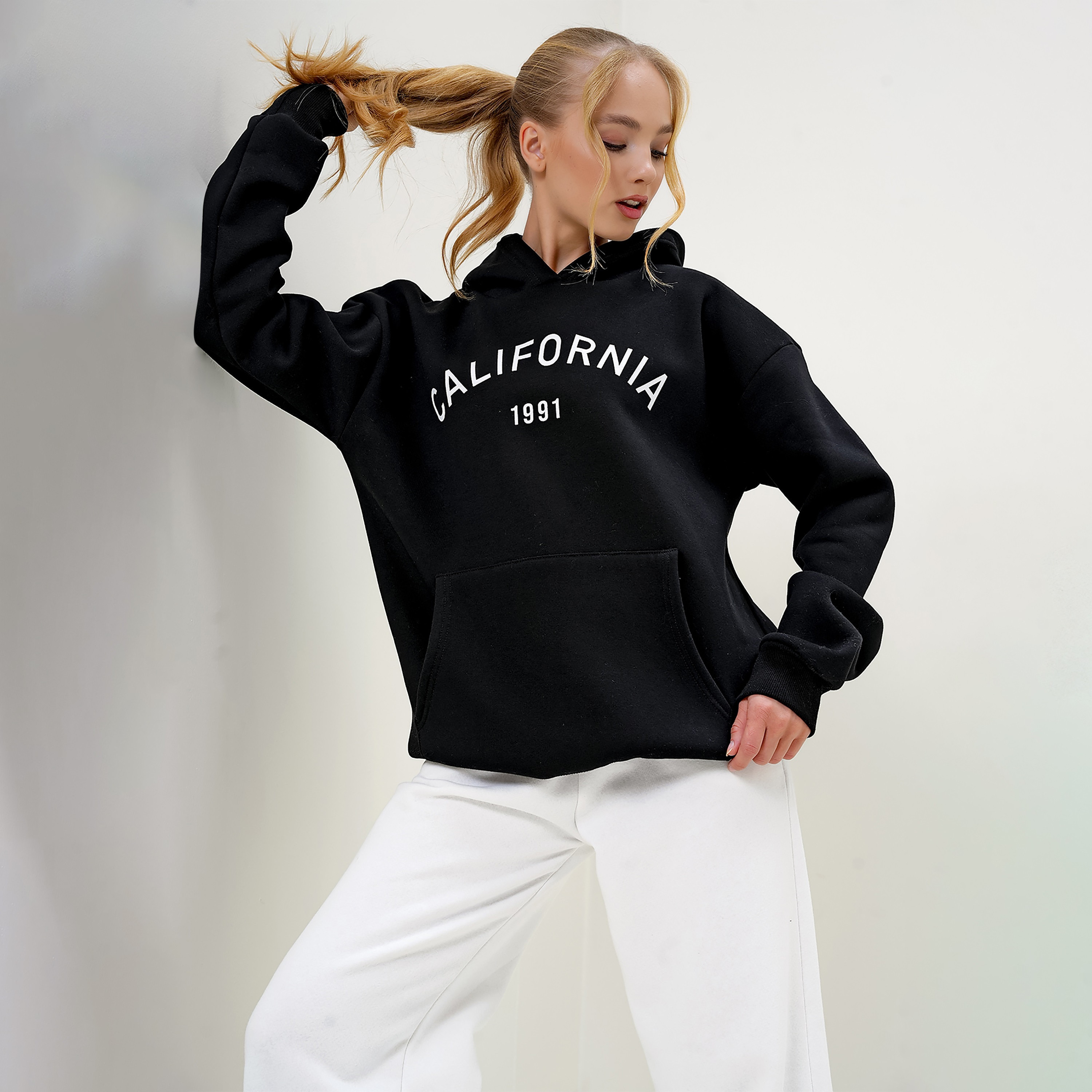 تريند ألاجاتي ستايل سويت شيرت نسائي أزرق بطبعات نصية وغطاء رأس-women-clothing-hoodiesandsweatshirts-hoodies-image-11
