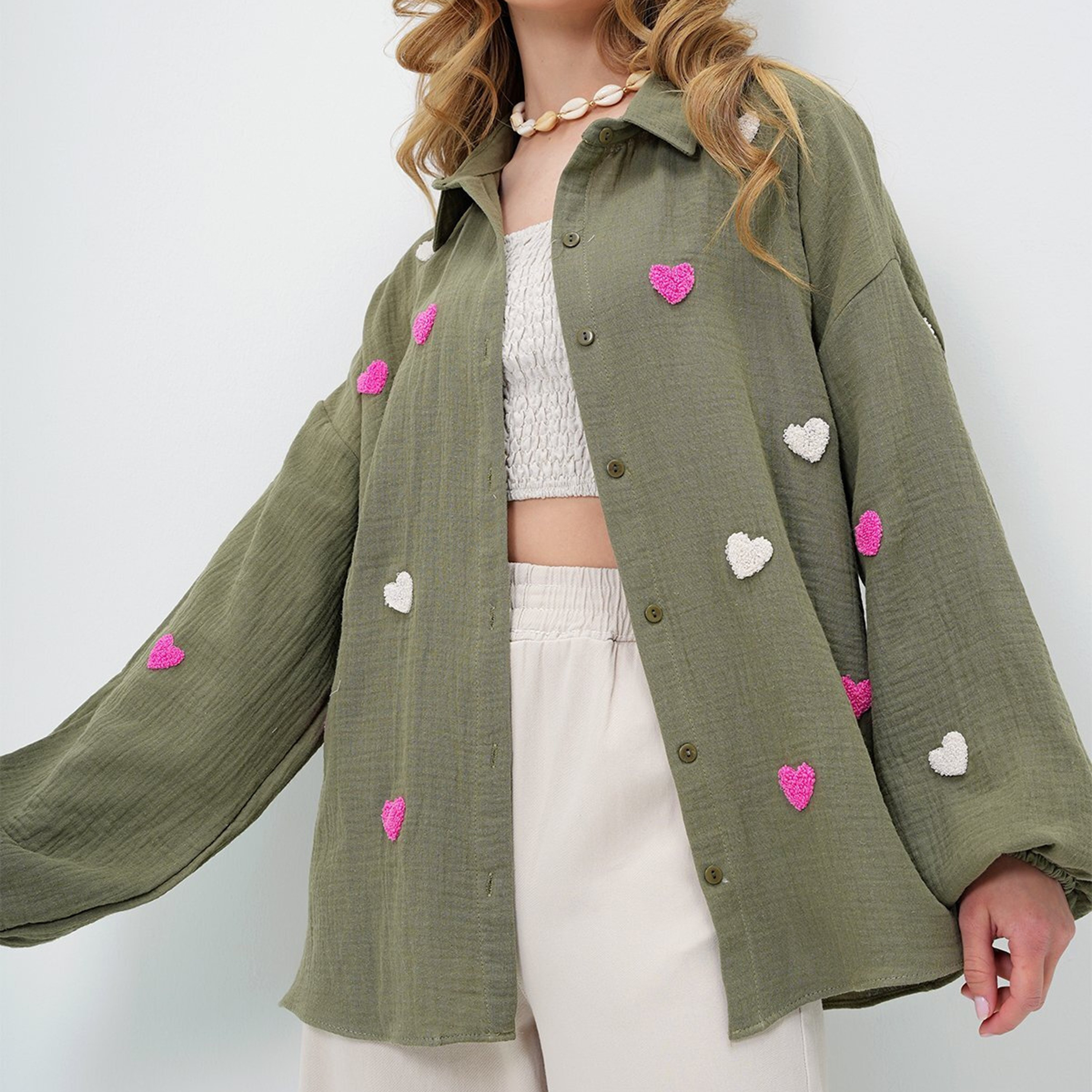 تريند ألاجاتي ستايل قميص نسائي بياقة وتطريز على شكل قلب-women-clothing-shirtsandblouses-shirts-image-16