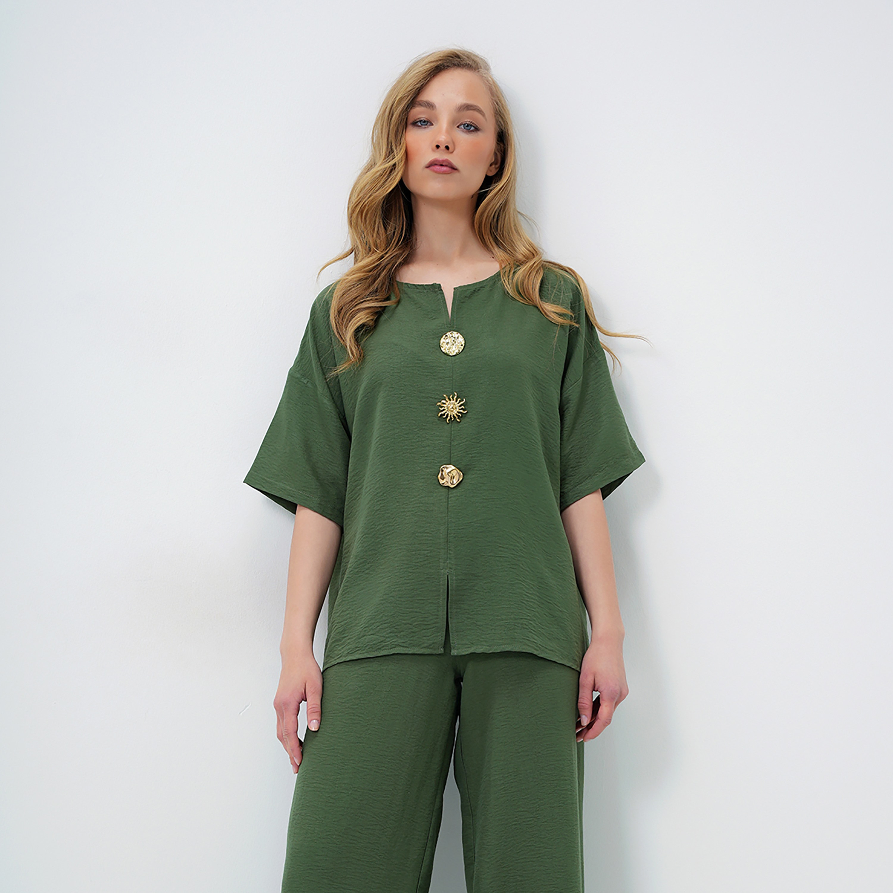تريند ألاجاتي ستايل طقم توب وبنطلون نسائي أخضر من القطن المحبّك بأكمام ساقطة-women-clothing-coordsets-image-1