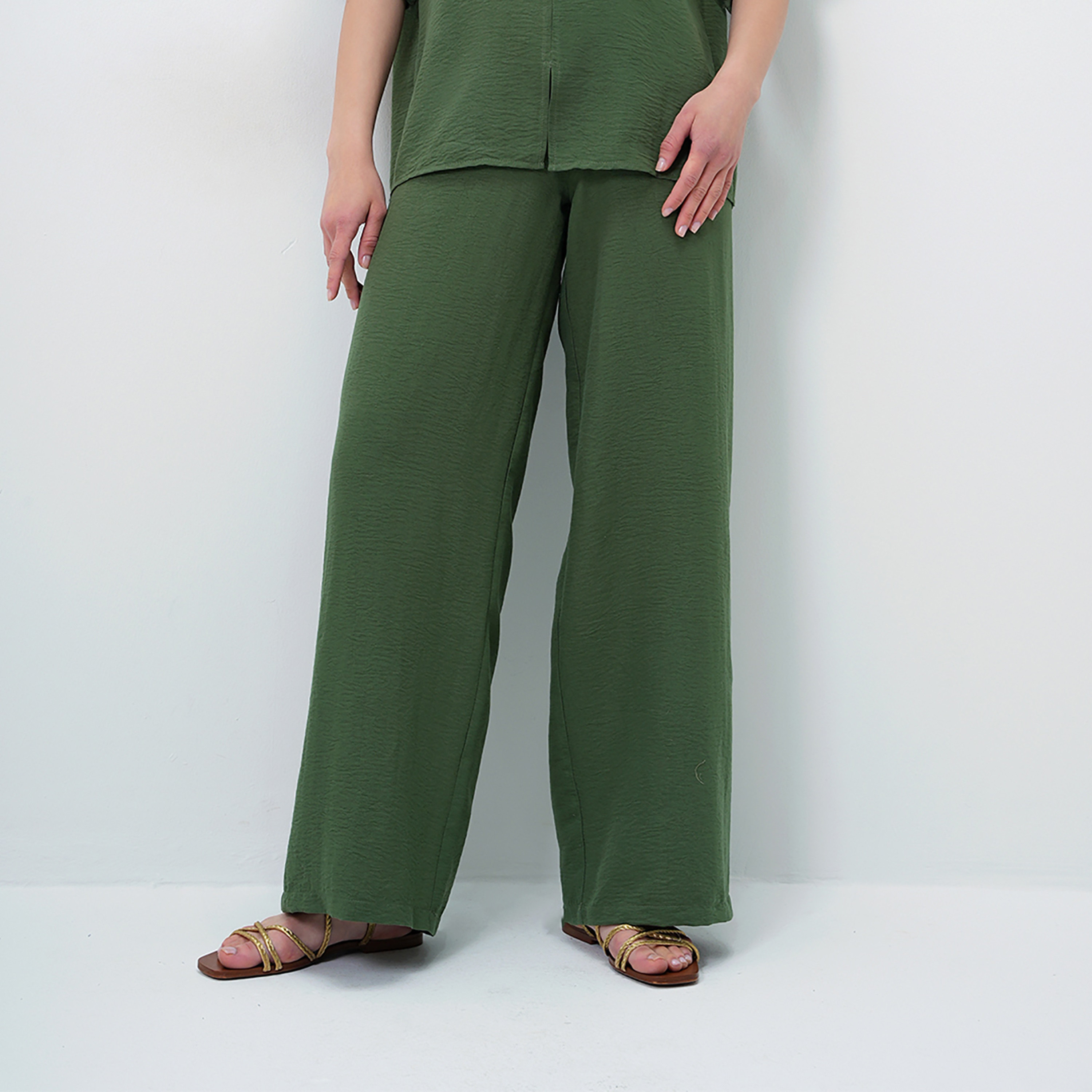 تريند ألاجاتي ستايل طقم توب وبنطلون نسائي أخضر من القطن المحبّك بأكمام ساقطة-women-clothing-coordsets-image-2