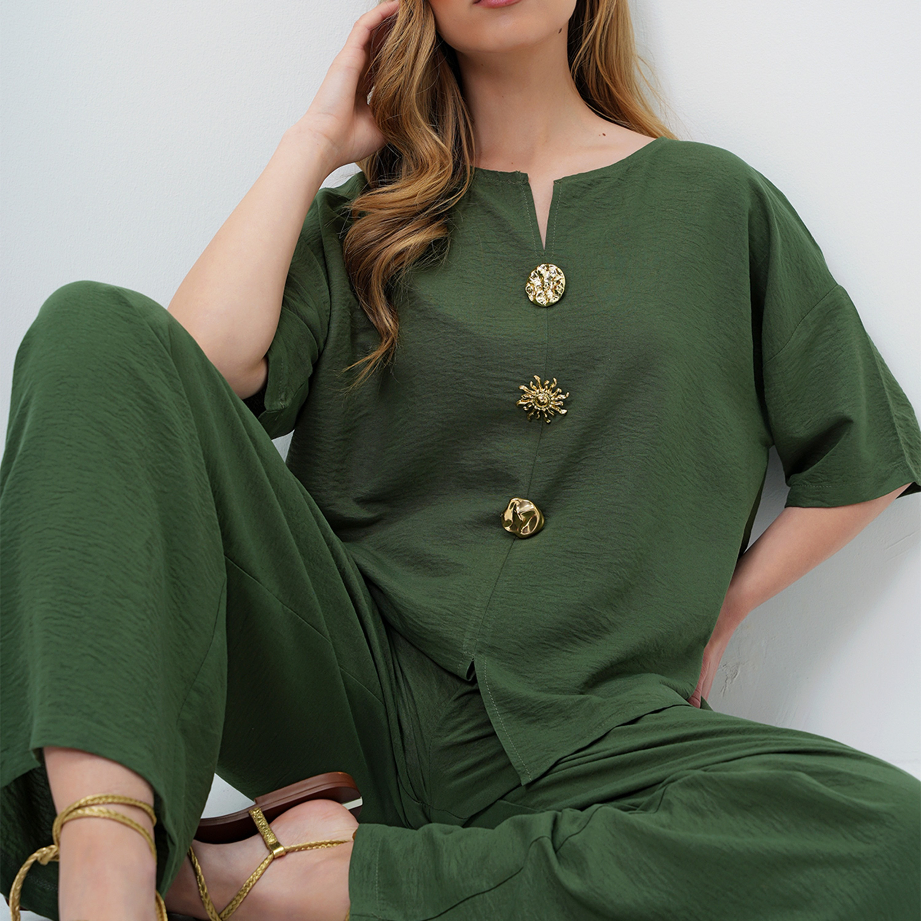 تريند ألاجاتي ستايل طقم توب وبنطلون نسائي أخضر من القطن المحبّك بأكمام ساقطة-women-clothing-coordsets-image-4