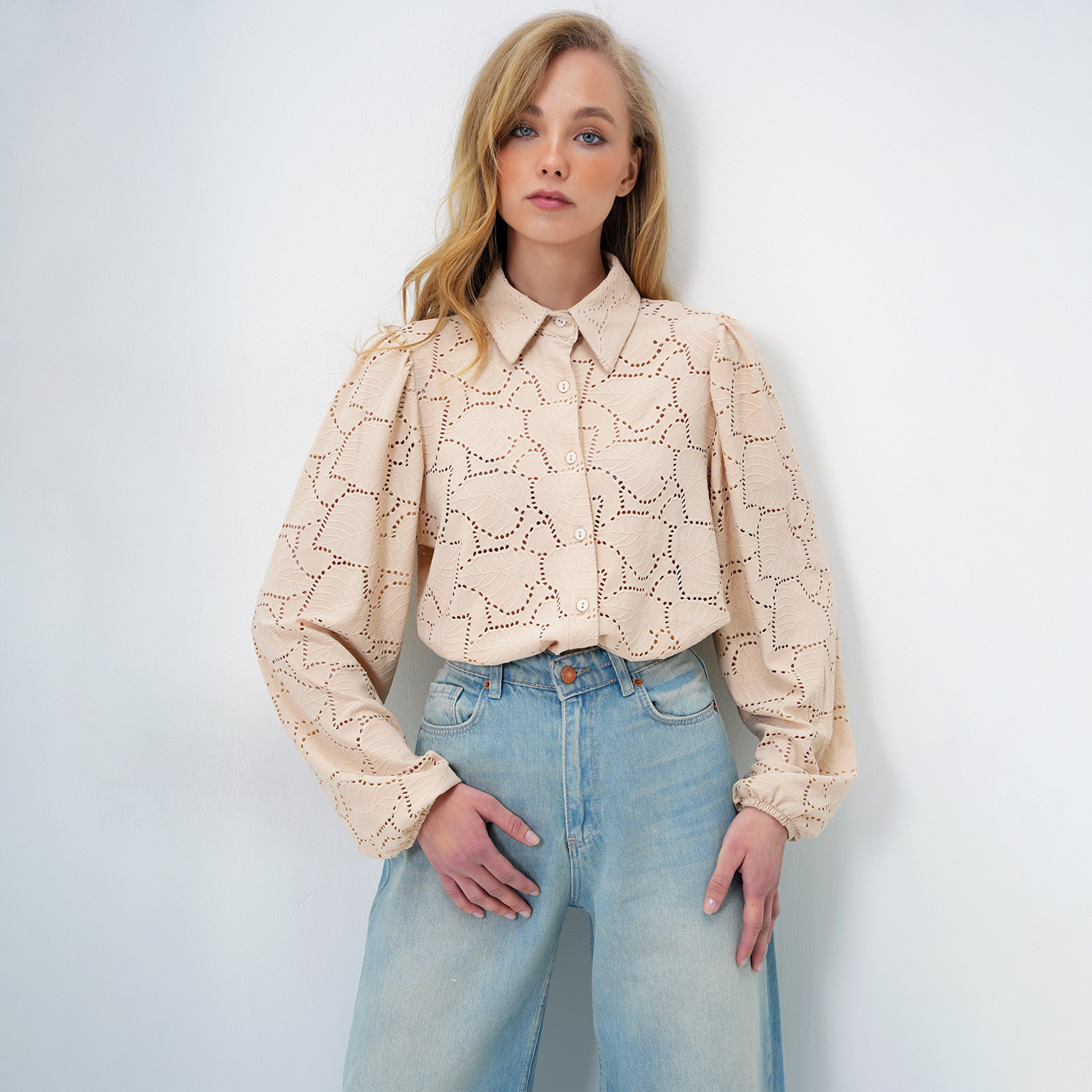 Trend Alacati Stili Schiffli Collared Puff Sleeves White Women's Shirt-women-clothing-shirtsandblouses-shirts-image-5