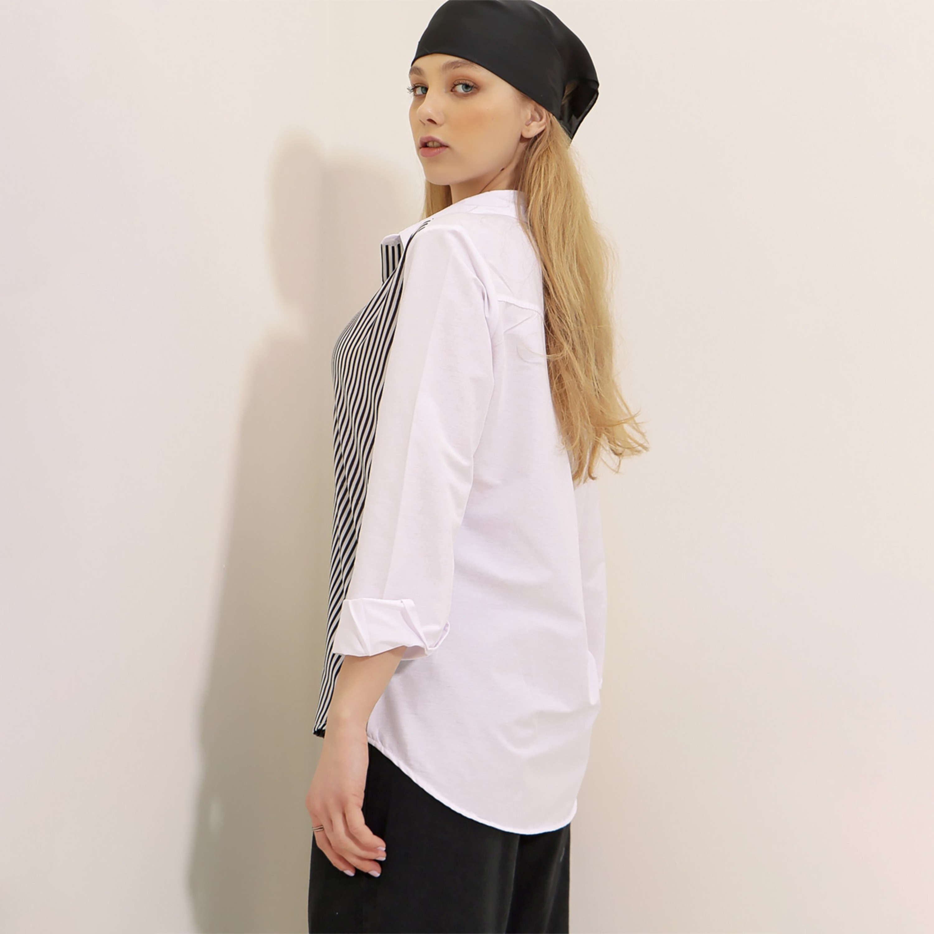 تريند ألاجاتي ستايل قميص نسائي أسود وأبيض بياقة وألواح مخططة متباينة-women-clothing-shirtsandblouses-shirts-image-3