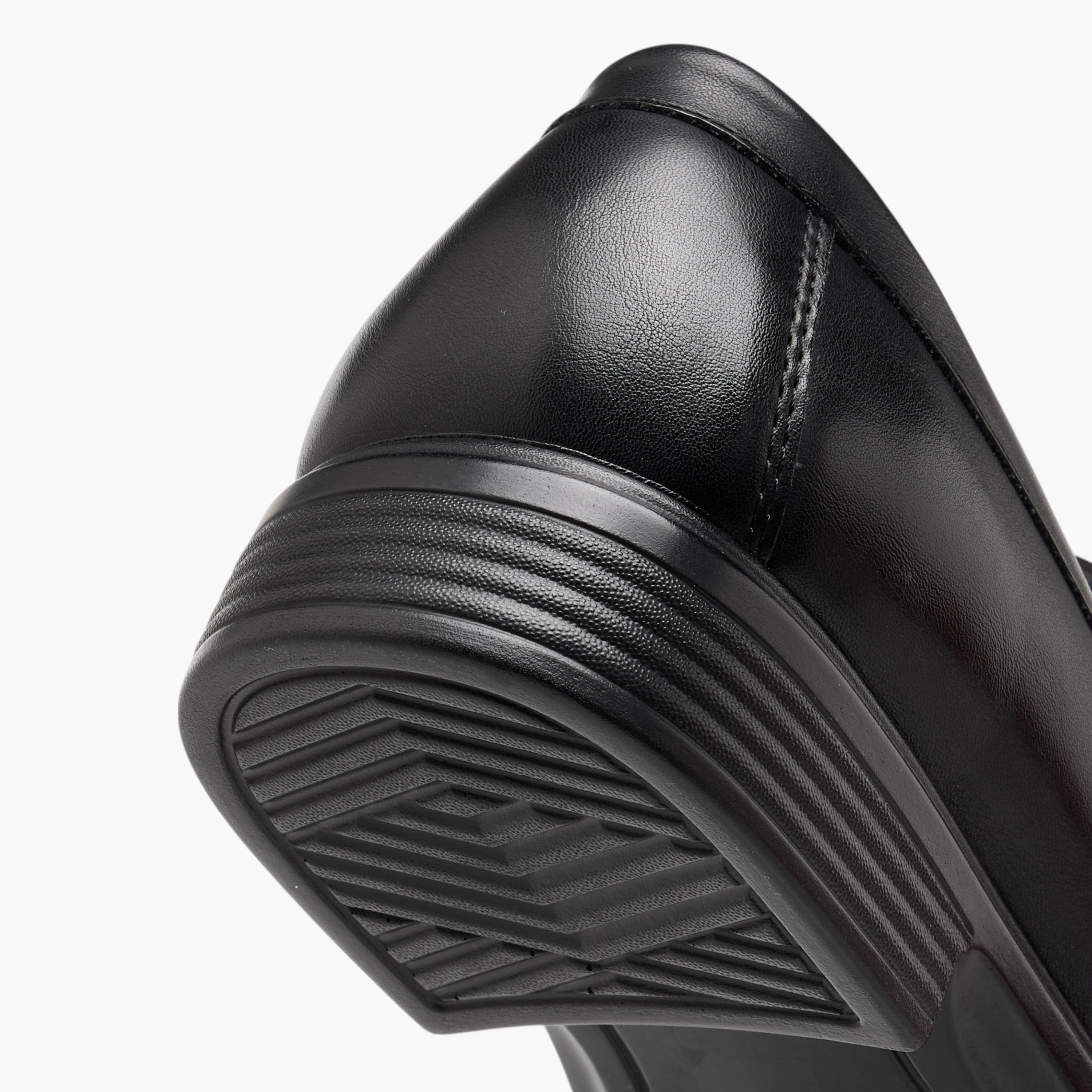 حذاء لوفر سهل الارتداء بزينة معدن من إل بي إل من شوإكسبريس-men-shoes-formalshoes-image-5