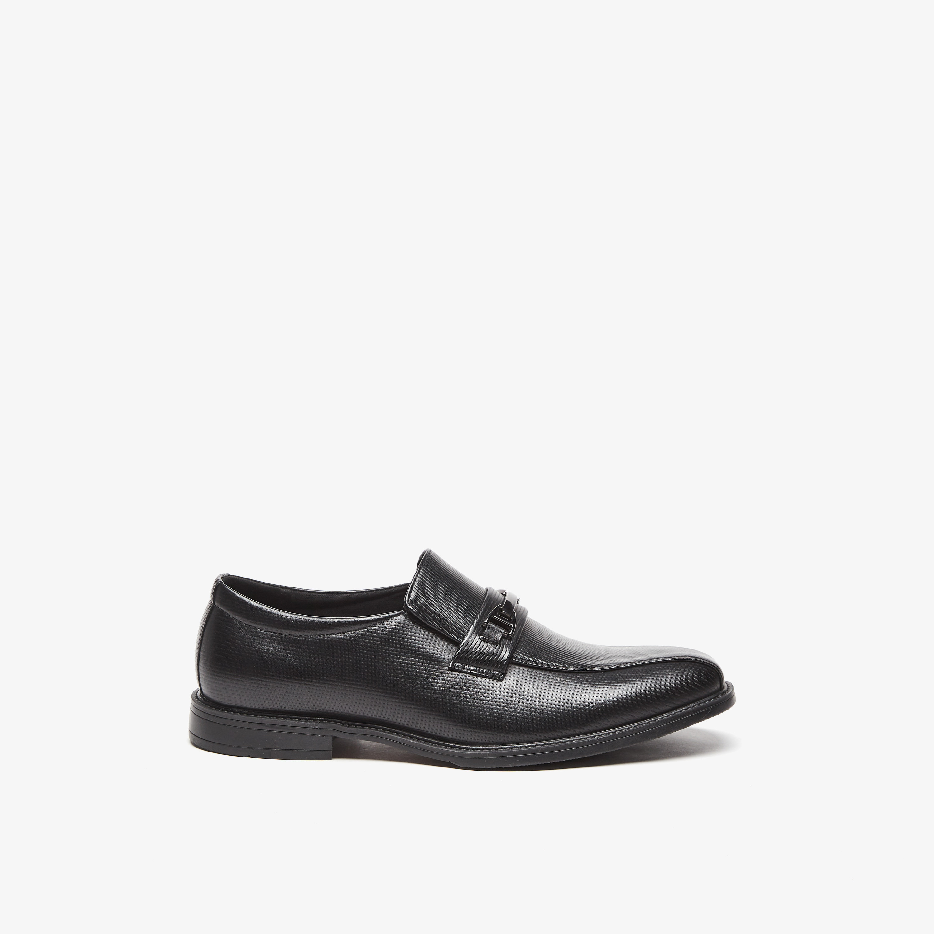 حذاء سهل الارتداء بارز الملمس بزينة ميتال من إل بي إل من شو إكسبريس-men-shoes-formalshoes-image-3