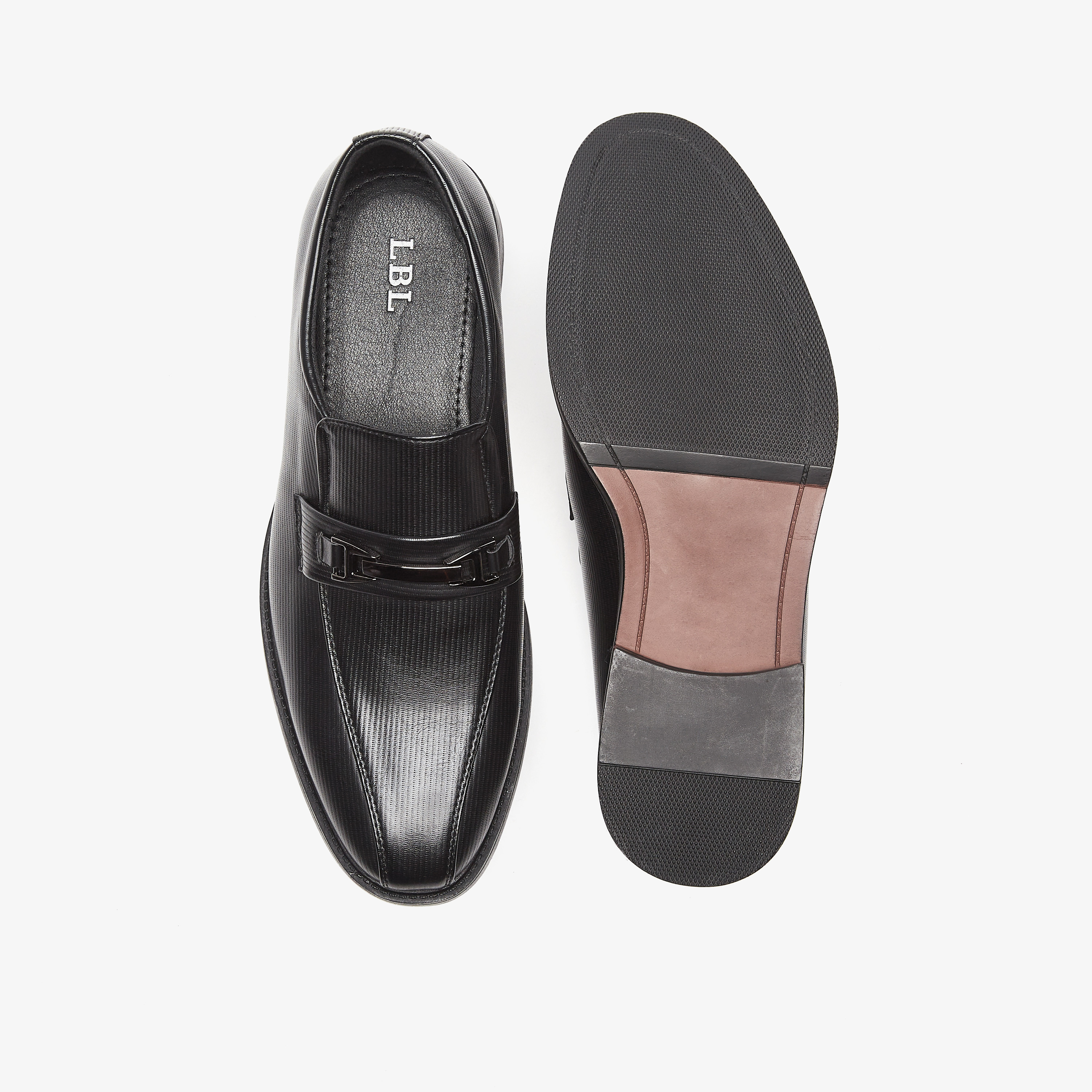 حذاء سهل الارتداء بارز الملمس بزينة ميتال من إل بي إل من شو إكسبريس-men-shoes-formalshoes-image-4