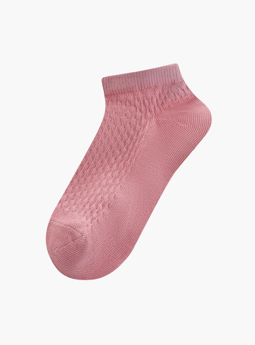 طقم جوارب 5 أزواج بارزة الملمس بطول الكاحل من ليتل ميسي-girls-accessories-socks-image-2