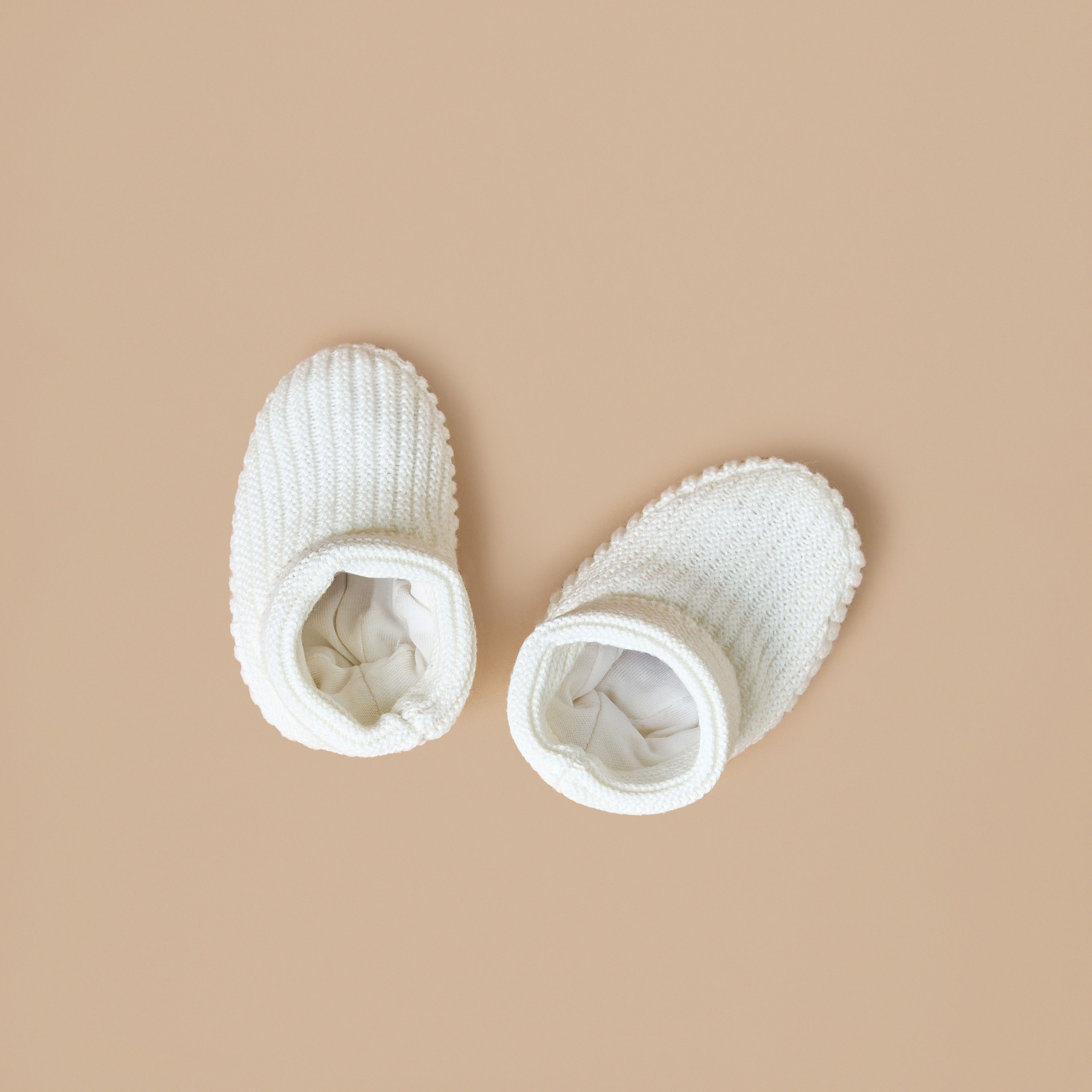 Juniors Ribbed Beanie Cap and Booties Set-baby-girls-accessories-caps-image-3