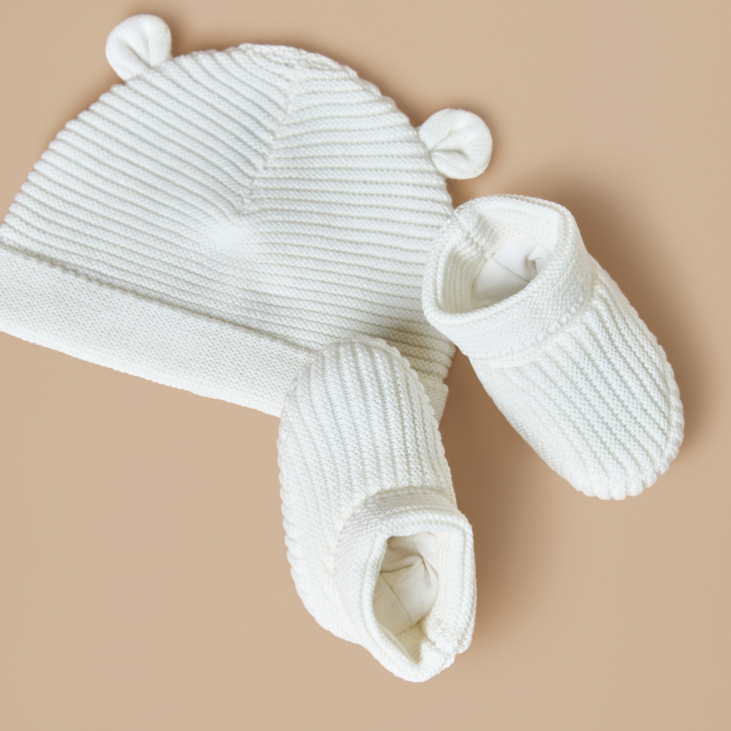 Juniors Ribbed Beanie Cap and Booties Set-baby-girls-accessories-caps-image-4