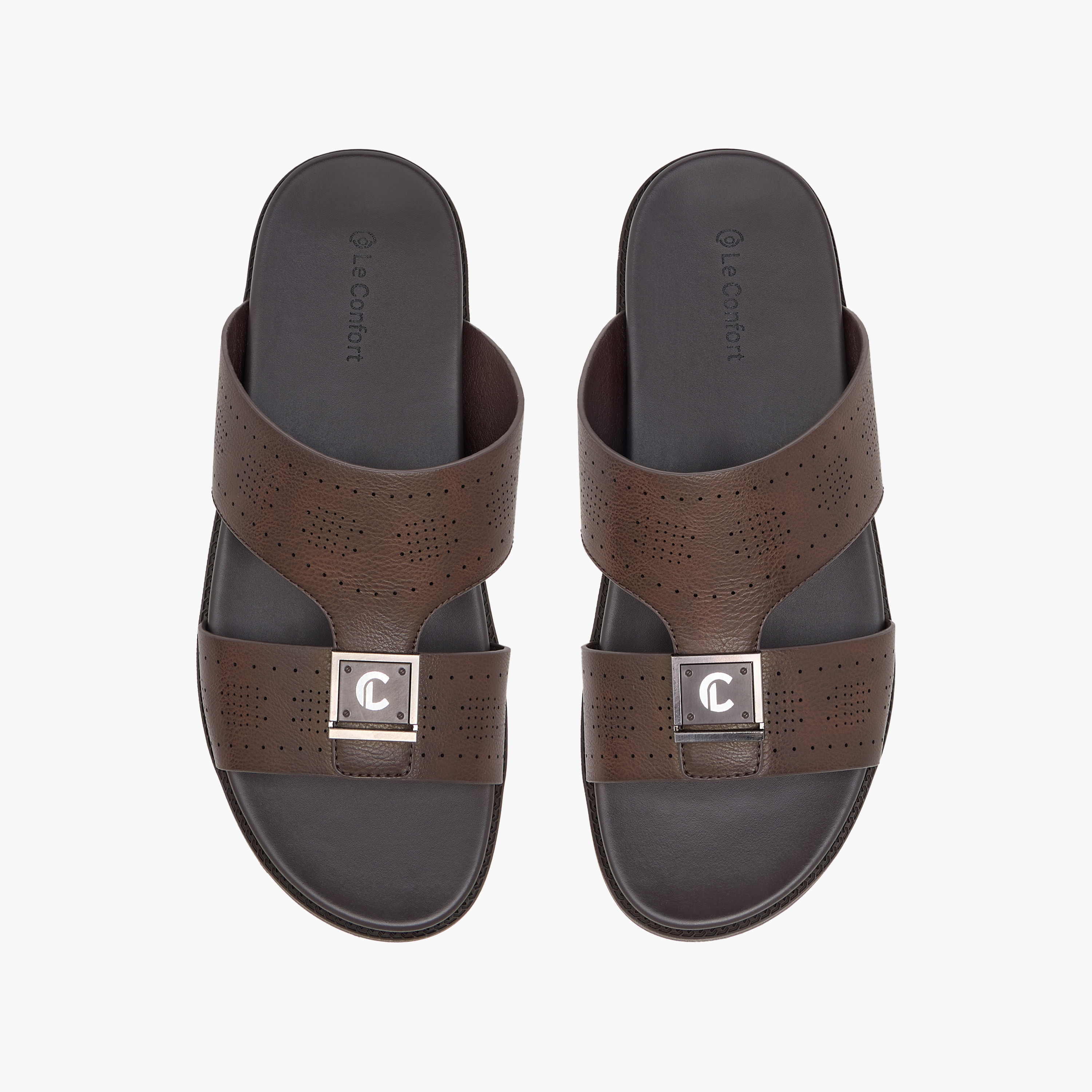 صندل عربي مريح سهل الارتداء بزينة الشعار من لو كونفورت-men-shoes-sandals-image-1