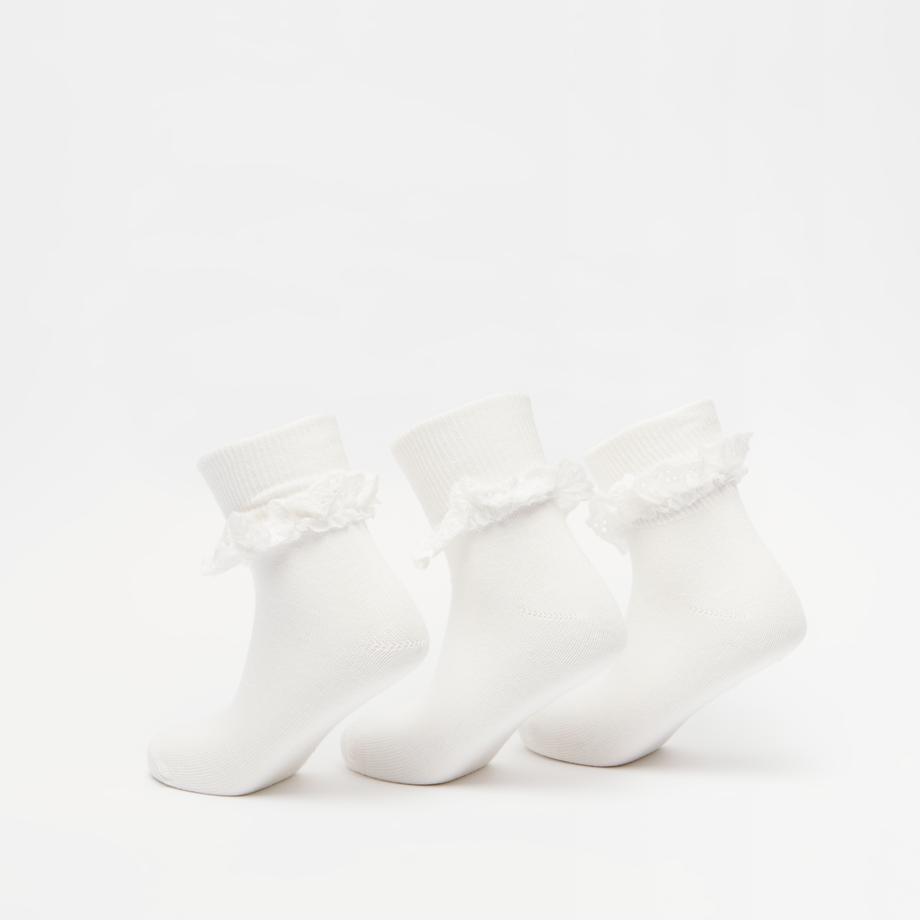 جوارب سادة بطول الكاحل وبتفاصيل كشكش - طقم من 3-girls-accessories-socks-image-2