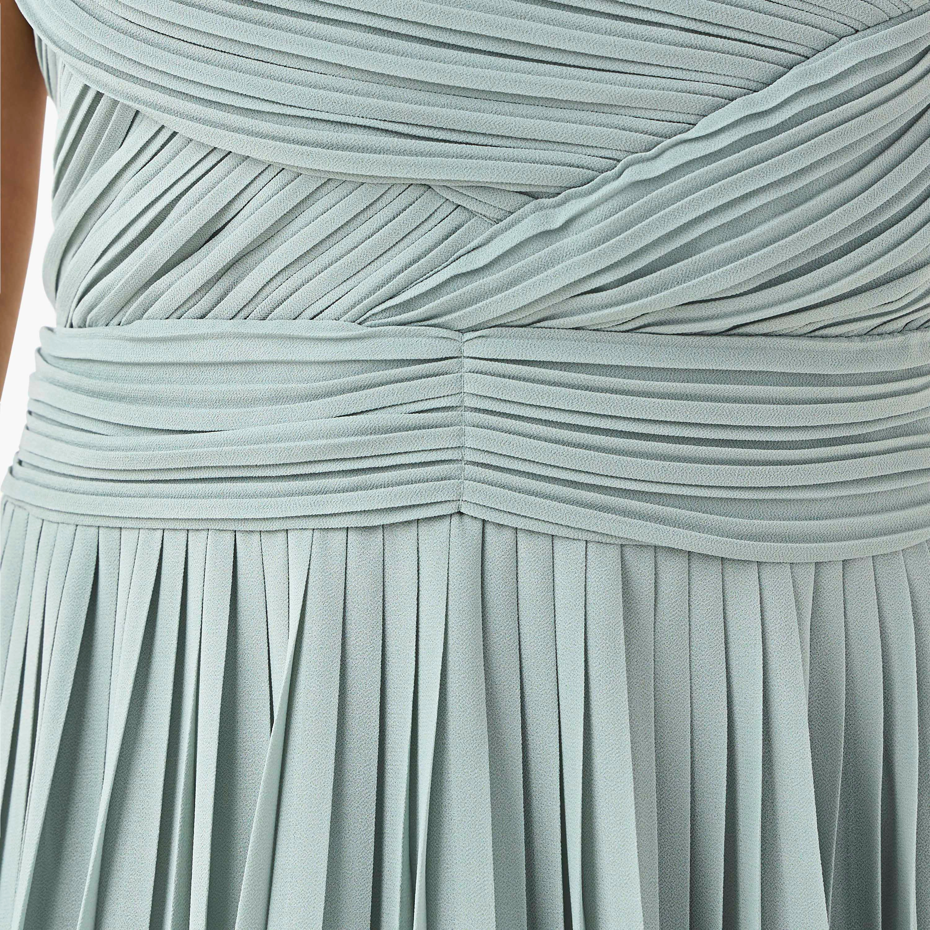 TFNC Pleated Midi Polyester Dress with Halter Neck-women-clothing-dresses-image-4