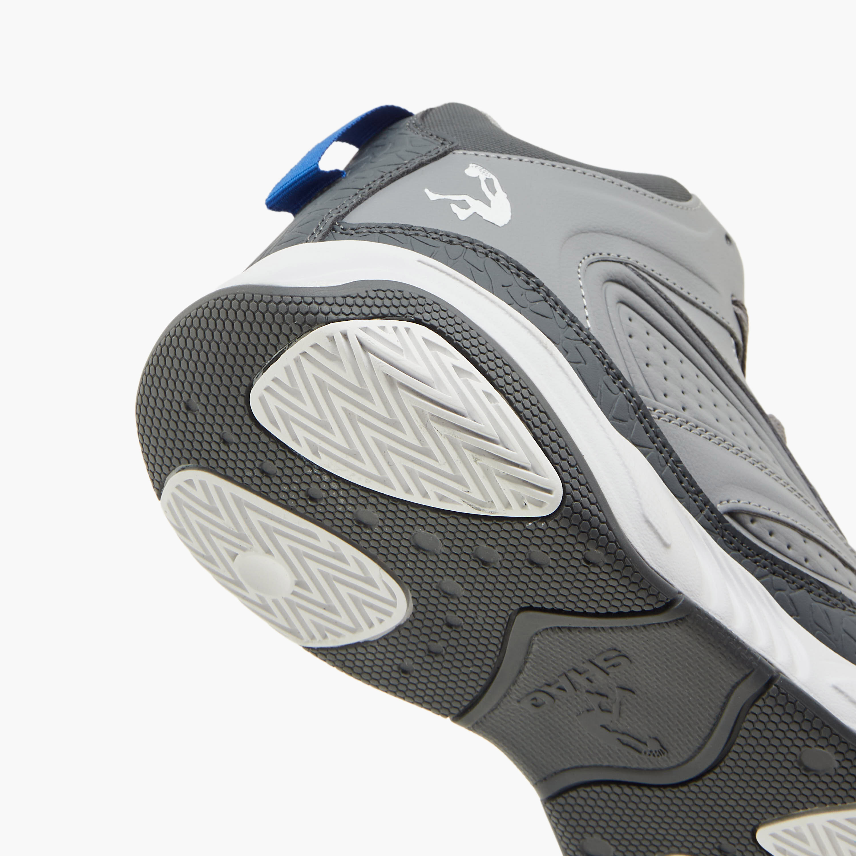 حذاء كرة سلة برباط إغلاق للرجال من شاك-men-shoes-sports-image-1
