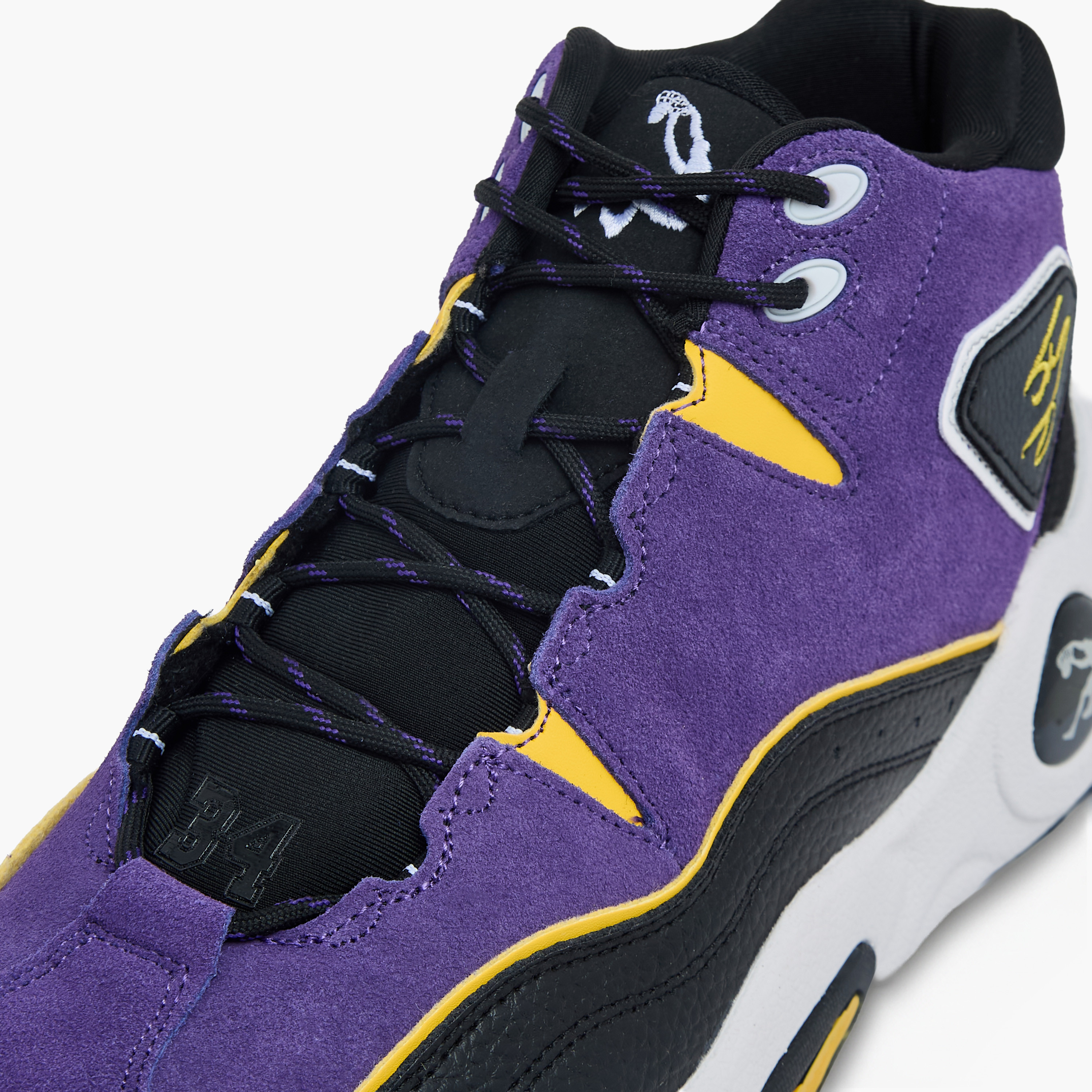 حذاء كرة سلة برباط إغلاق للرجال من شاك-men-shoes-sports-image-2