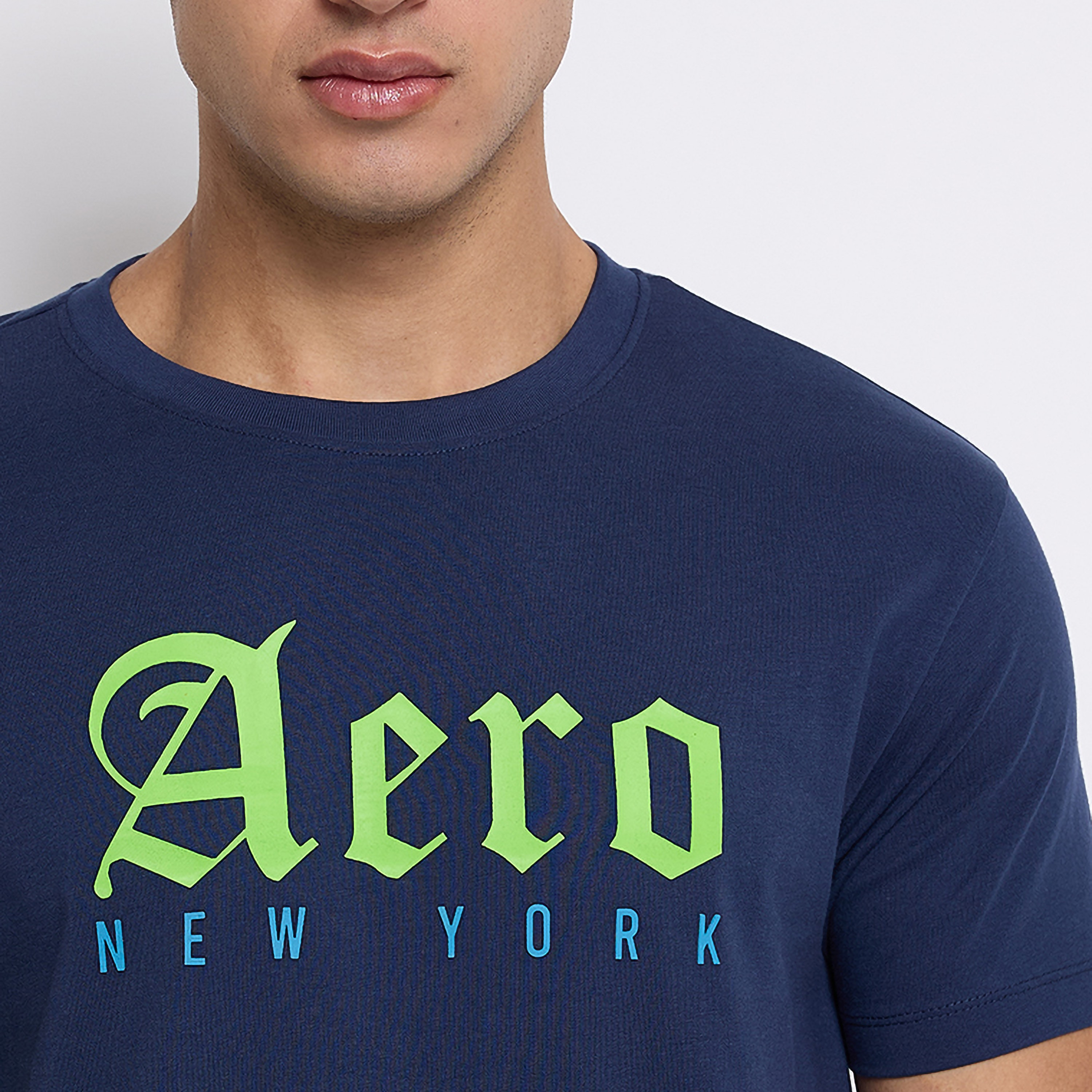 تي شيرت من ايروبوستال بأكمام قصيرة و ياقة مستديرة مع شعار-men-clothing-tshirtsandpolos-tshirts-image-7