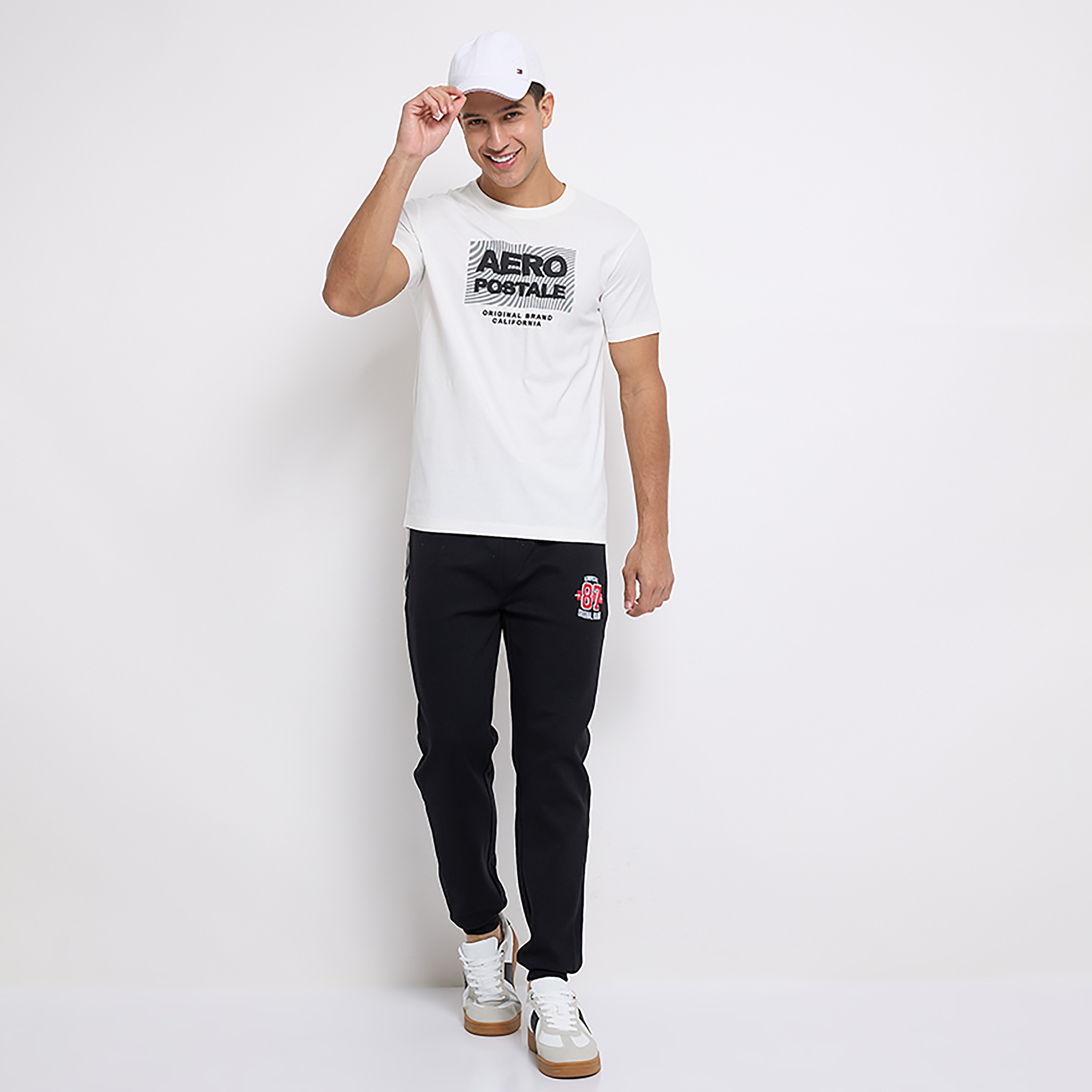 Aeropostale Logo Crew Neck Short Sleeves T-Shirt-men-clothing-tshirtsandpolos-tshirts-image-2