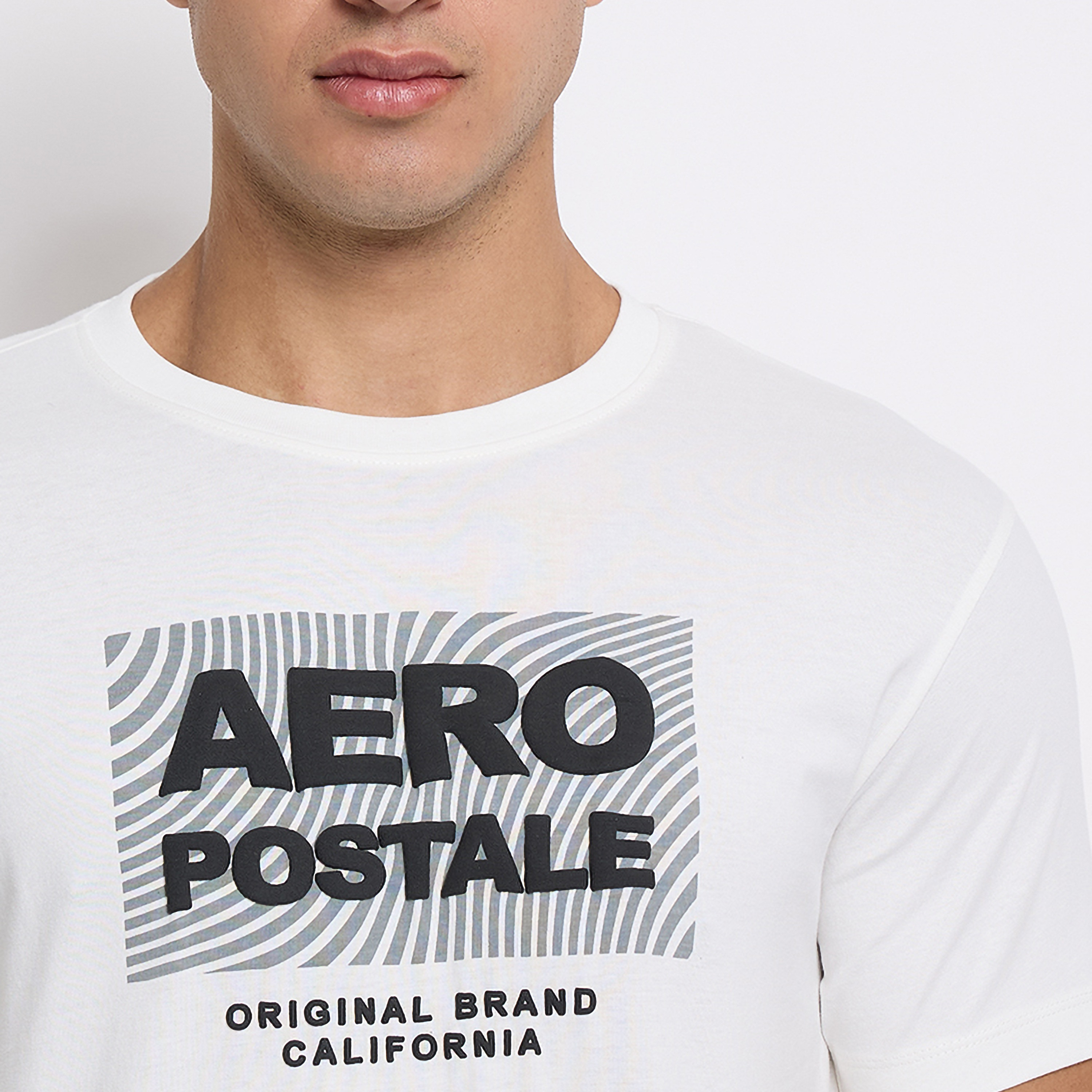تي شيرت من ايروبوستال بأكمام قصيرة و ياقة مستديرة مع شعار-men-clothing-tshirtsandpolos-tshirts-image-3
