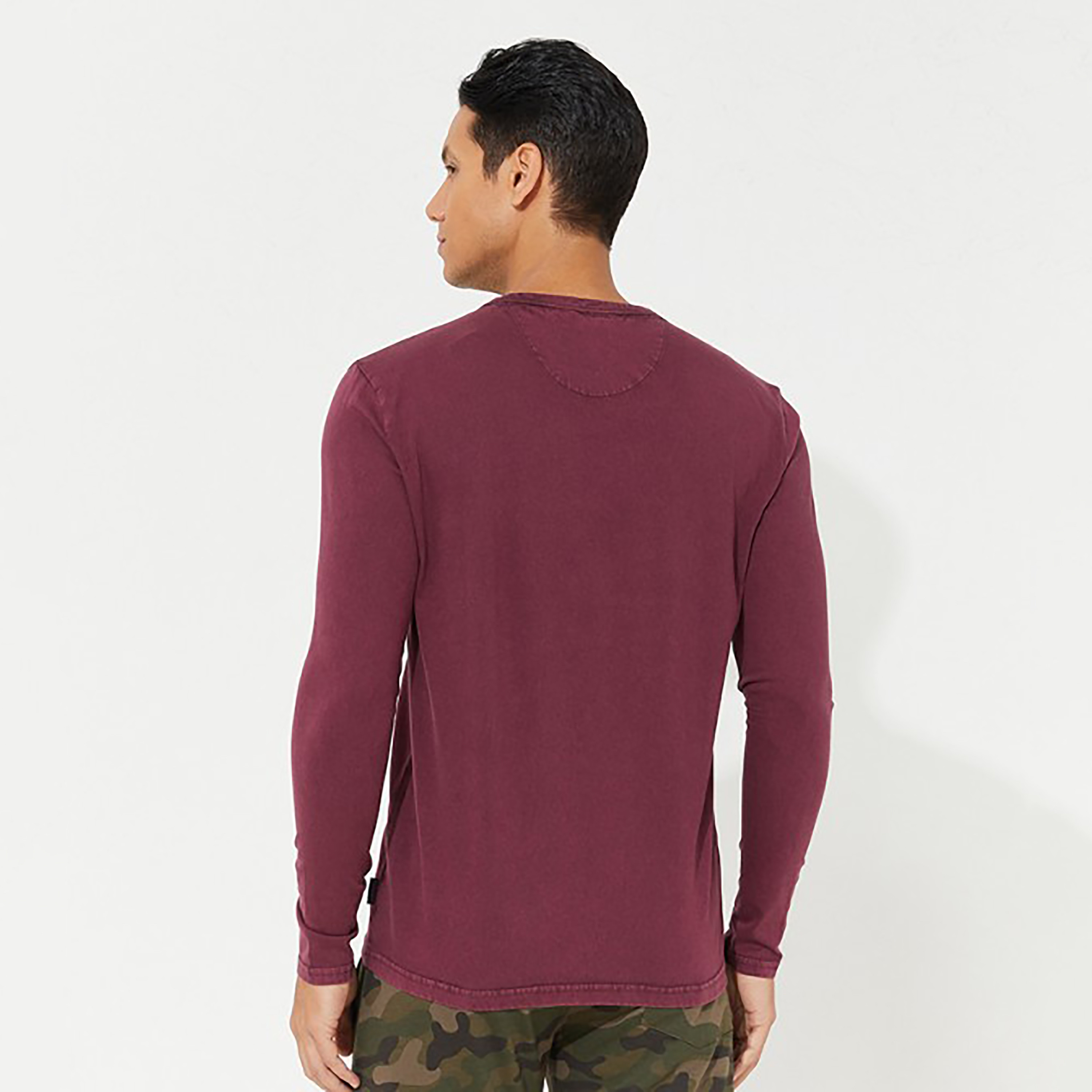 تي شيرت من ايروبوستال بأكمام طويلة و ياقة مستديرة سادة-men-clothing-tshirtsandpolos-tshirts-image-8