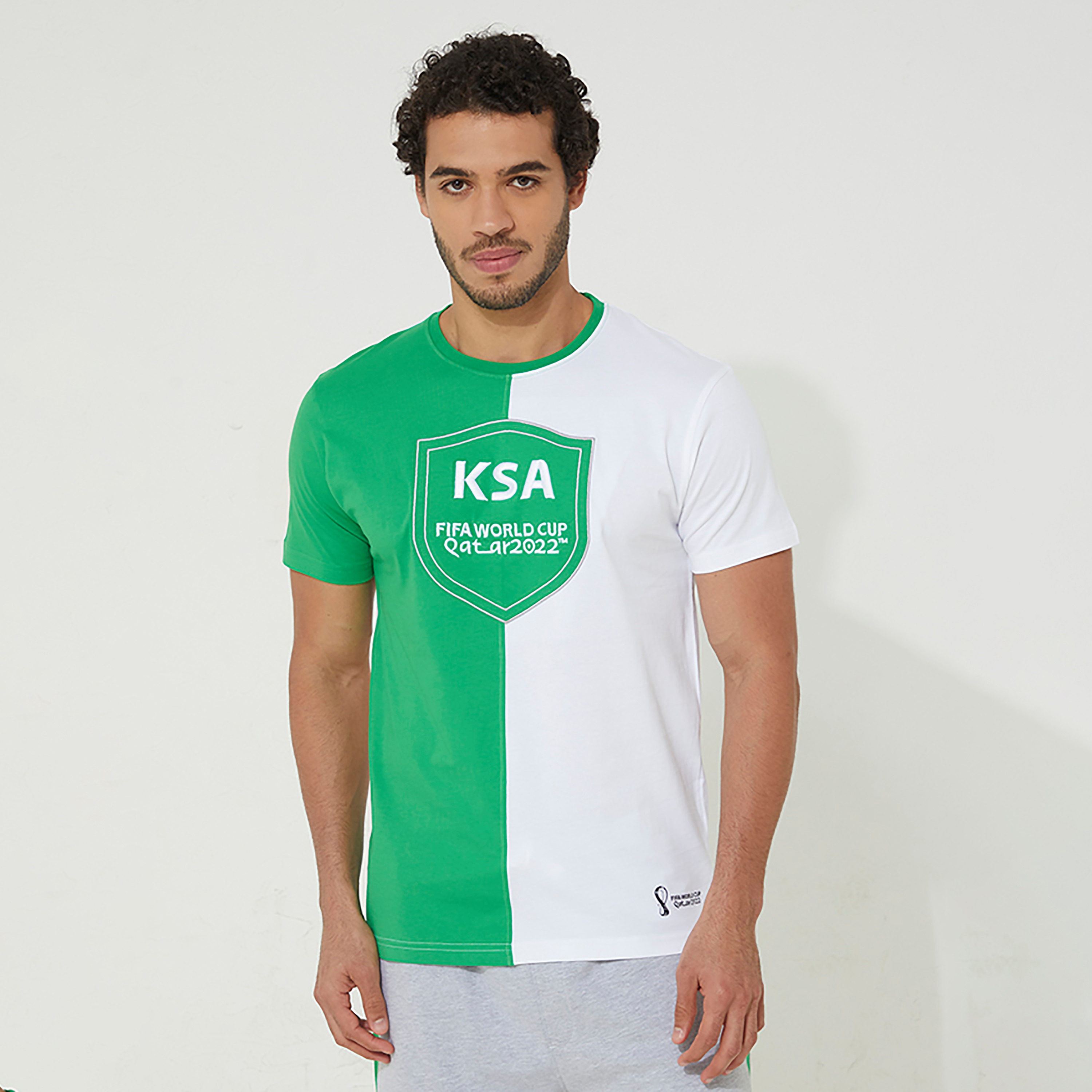 تي شيرت رجالي من ايروبوستال بأكمام قصيرة و ياقة مستديرة مع مطرز بلون اخضر-men-clothing-sportswearandactivewear-tshirtsandpolos-image-1