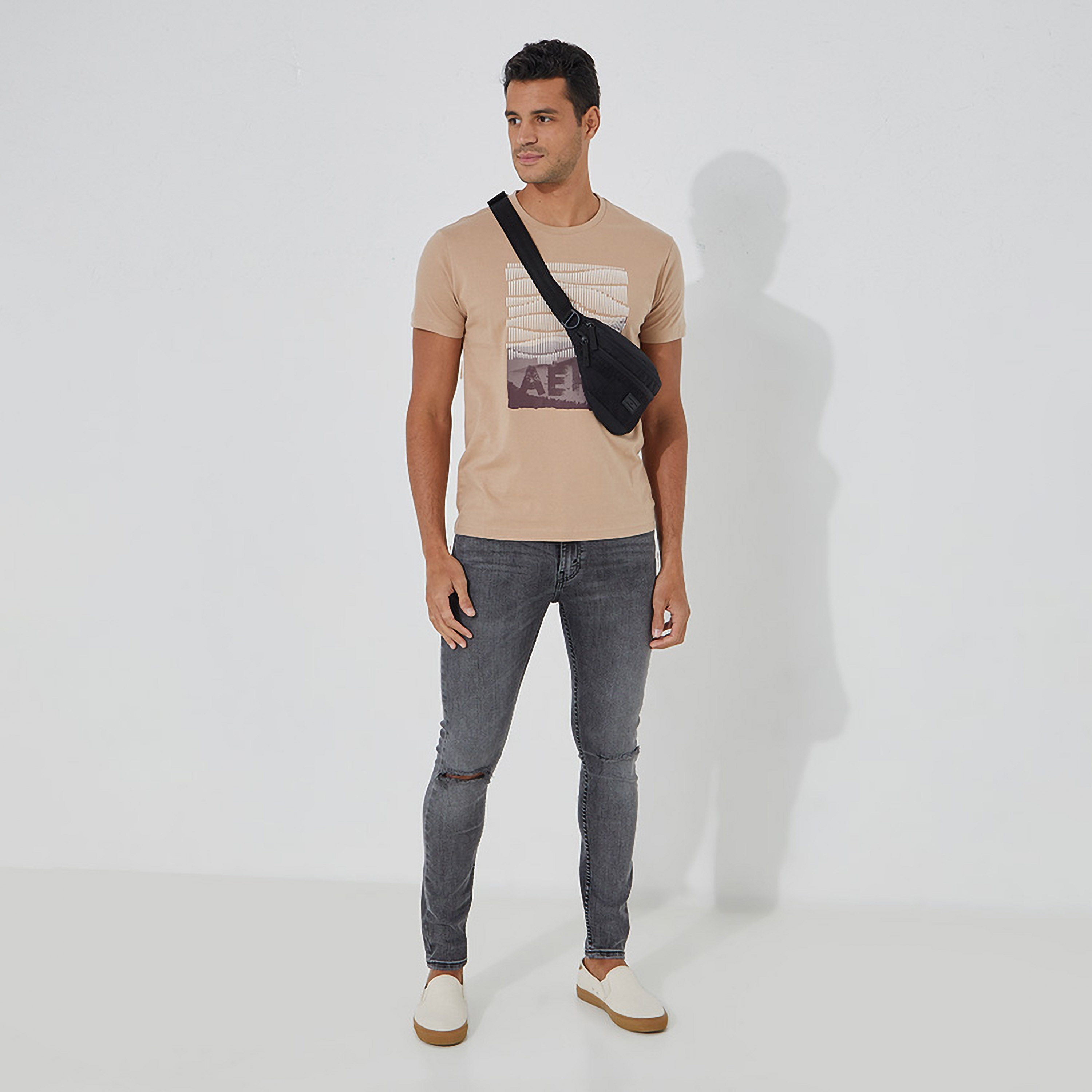 تي شيرت رجالي مطبوع برقبة دائرية وأكمام قصيرة من أيروبوستال-men-clothing-tshirtsandpolos-tshirts-image-6