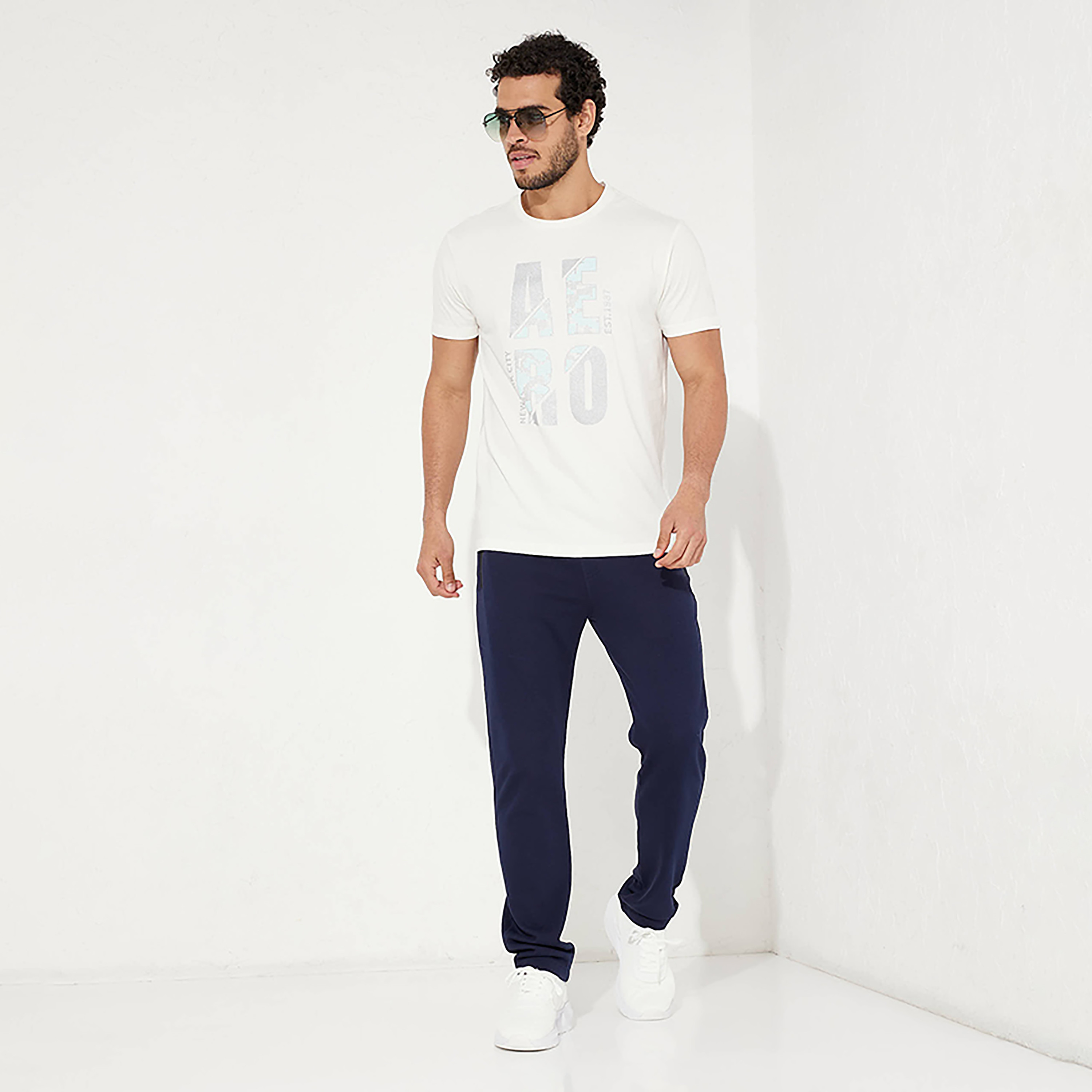 تي شيرت مطبوع عليه لوجو ايروبوستال بياقة مستديرة وأكمام قصيرة-men-clothing-tshirtsandpolos-tshirts-image-2