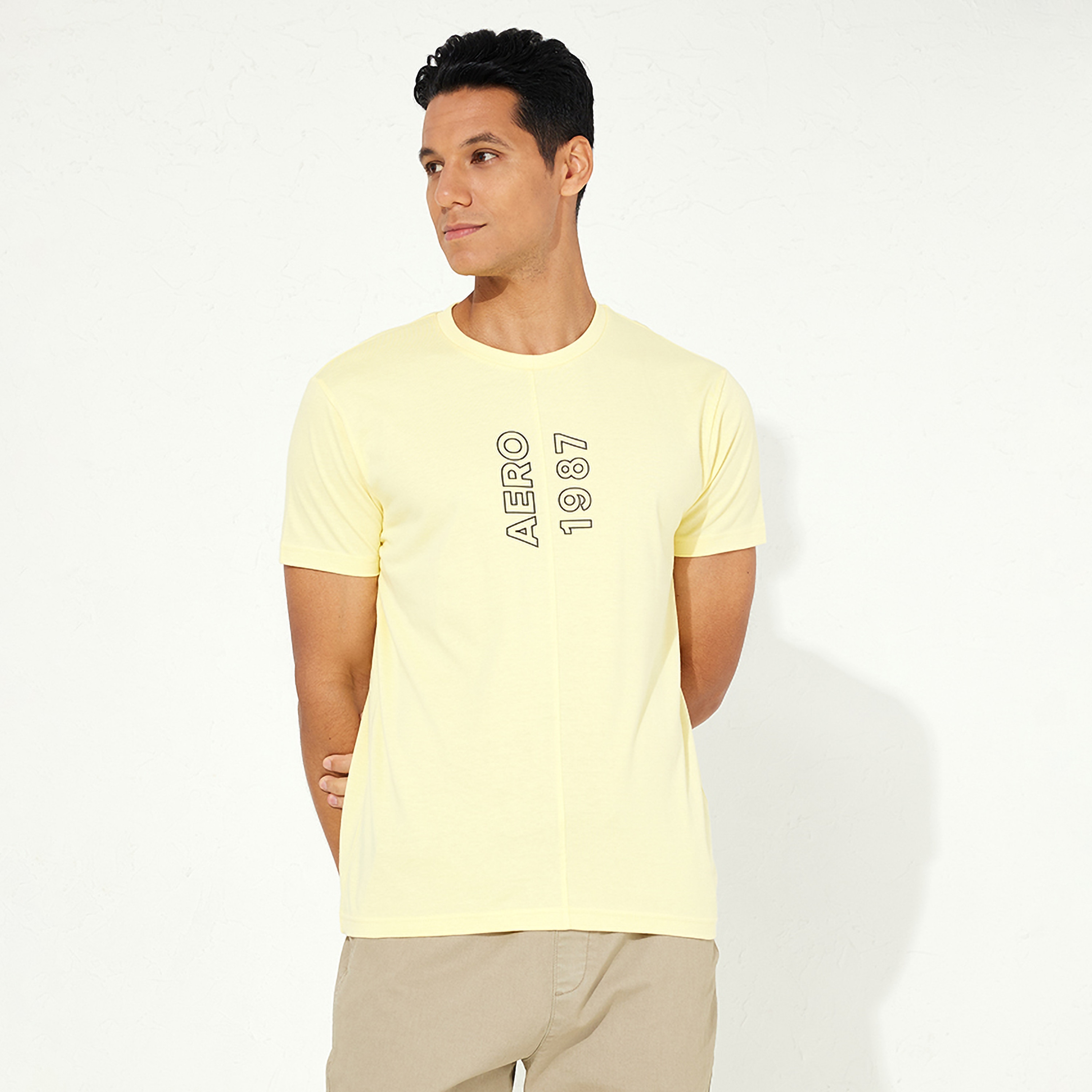 تي شيرت رجالي بأكمام قصيرة وياقة دائرية وشعار من أيروبوستال-men-clothing-tshirtsandpolos-tshirts-image-5