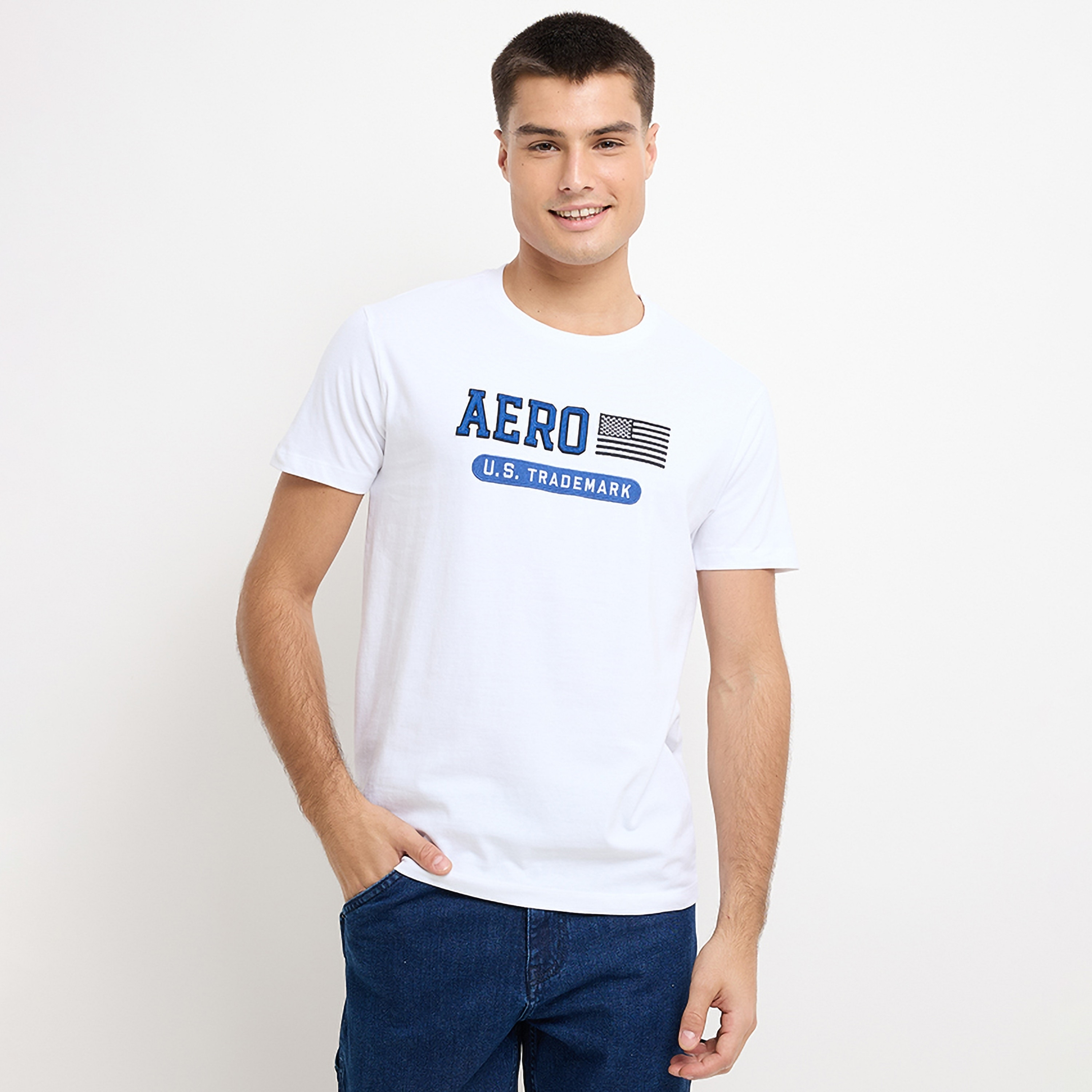 تي شيرت رجالي بأكمام قصيرة وياقة دائرية وتطريز من أيروبوستال-men-clothing-tshirtsandpolos-tshirts-image-1