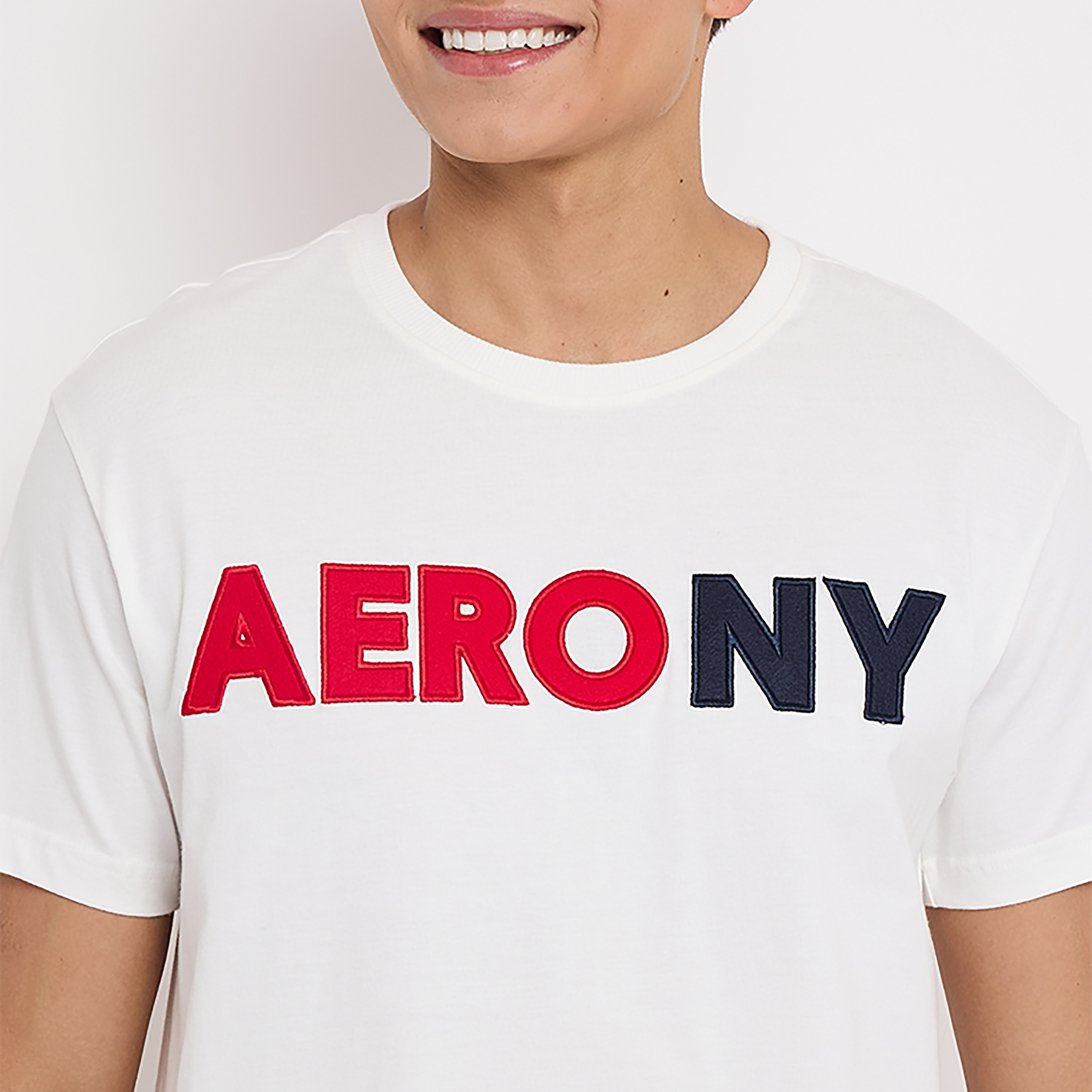 تي شيرت رجالي بأكمام قصيرة ورقبة دائرية مطرزة من أيروبوستال-men-clothing-tshirtsandpolos-tshirts-image-7
