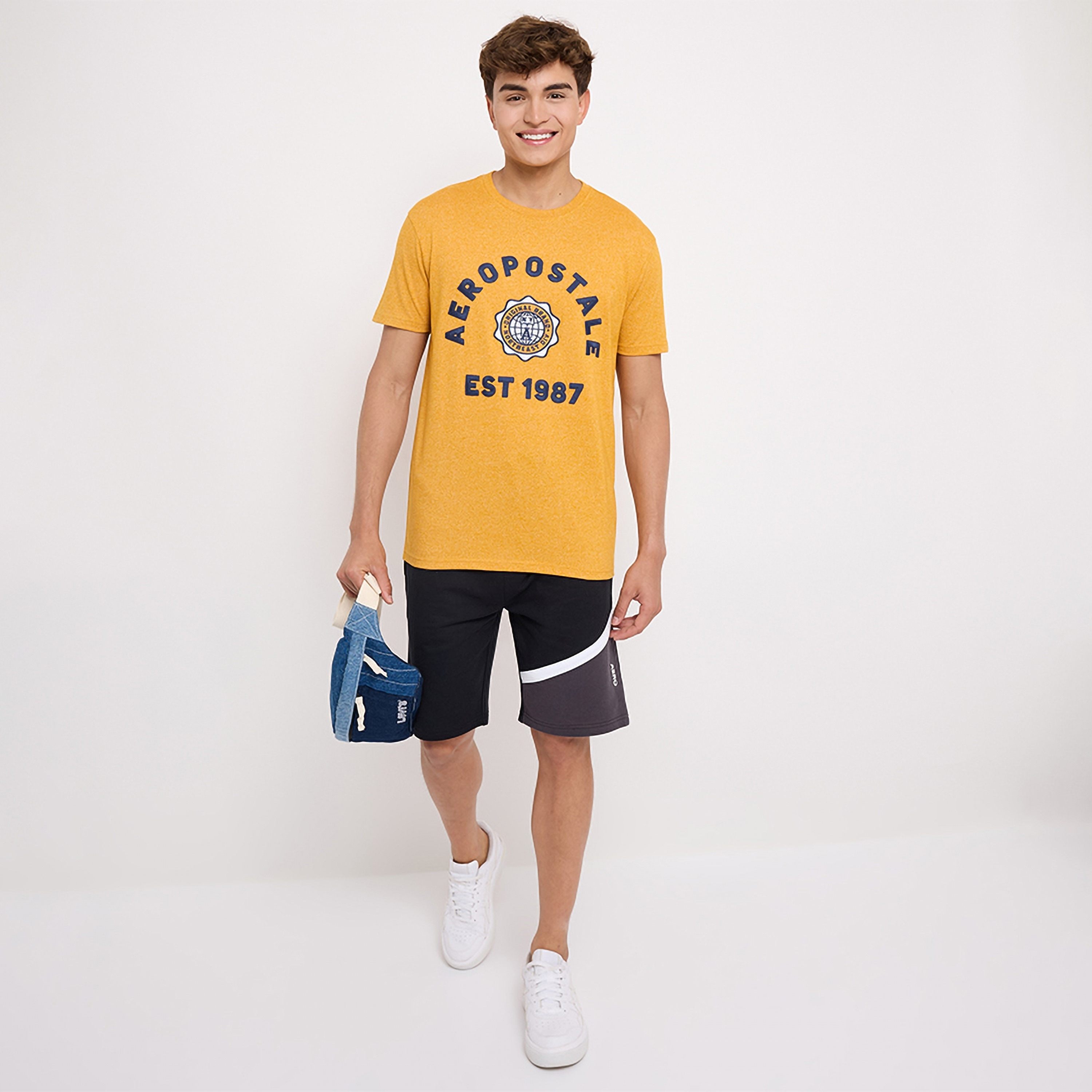 تي شيرت للرجال بأكمام قصيرة ورقبة دائرية مطرزة بشعار من أيروبوستال-men-clothing-tshirtsandpolos-tshirts-image-2