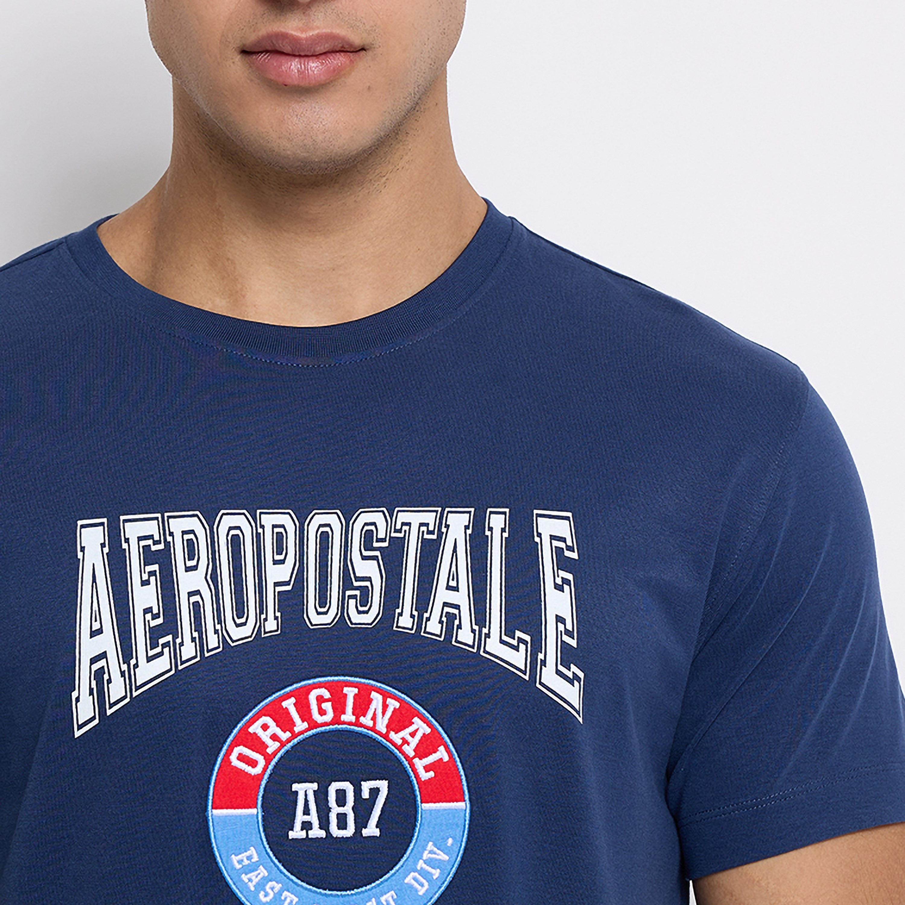 تي شيرت من ايروبوستال بأكمام قصيرة و ياقة مستديرة مع شعار-men-clothing-tshirtsandpolos-tshirts-image-7