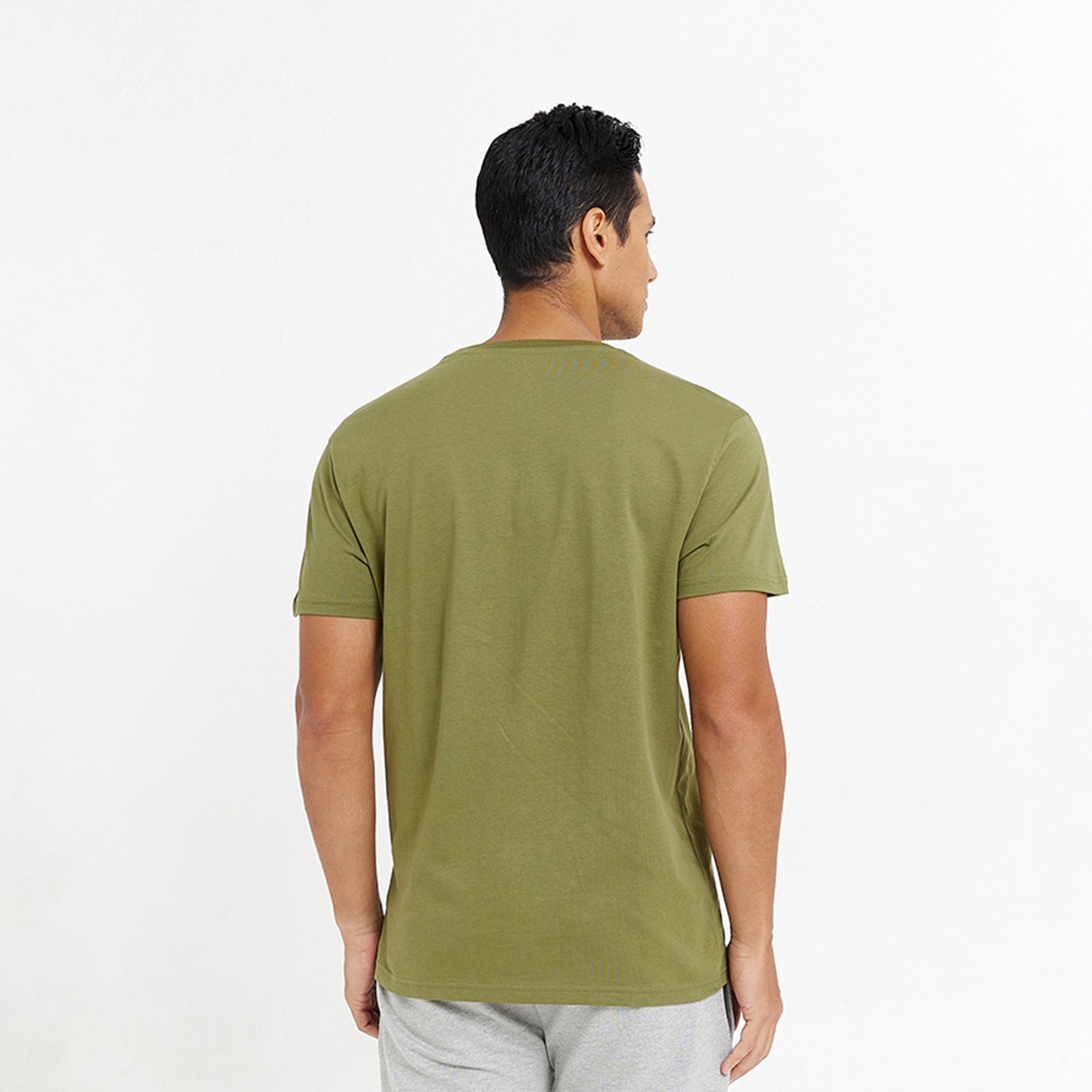 ايروبوستيل- تي شيرت رجالي سادة بياقة دائرية وأكمام قصيرة-men-clothing-tshirtsandpolos-tshirts-image-4