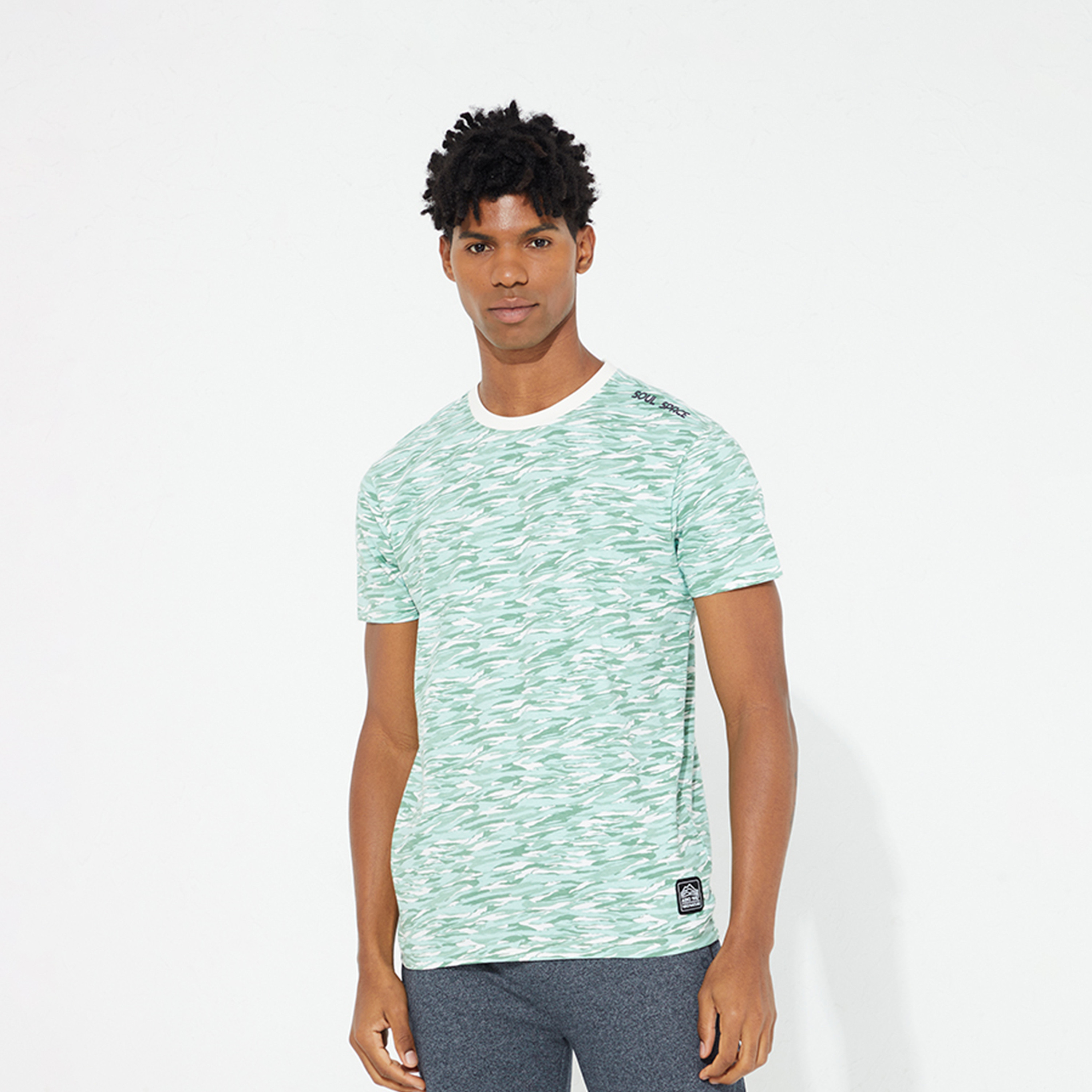 ايروبوستيل- تي شيرت رجالي مطبوع برقبة دائرية وأكمام قصيرة-men-clothing-tshirtsandpolos-tshirts-image-1