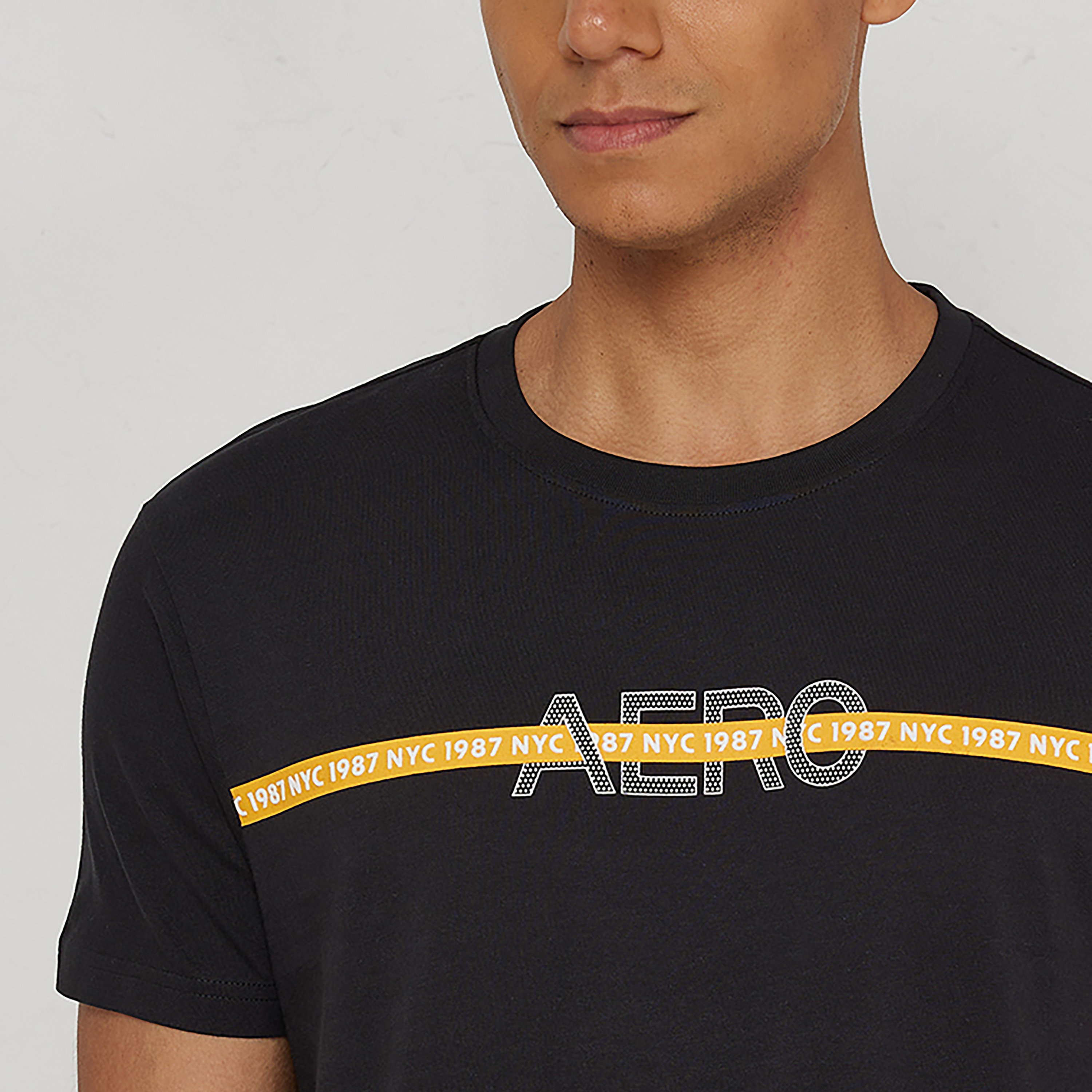 تي شيرت من ايروبوستال بأكمام قصيرة و ياقة مستديرة مع شعار بطبعات-men-clothing-tshirtsandpolos-tshirts-image-3