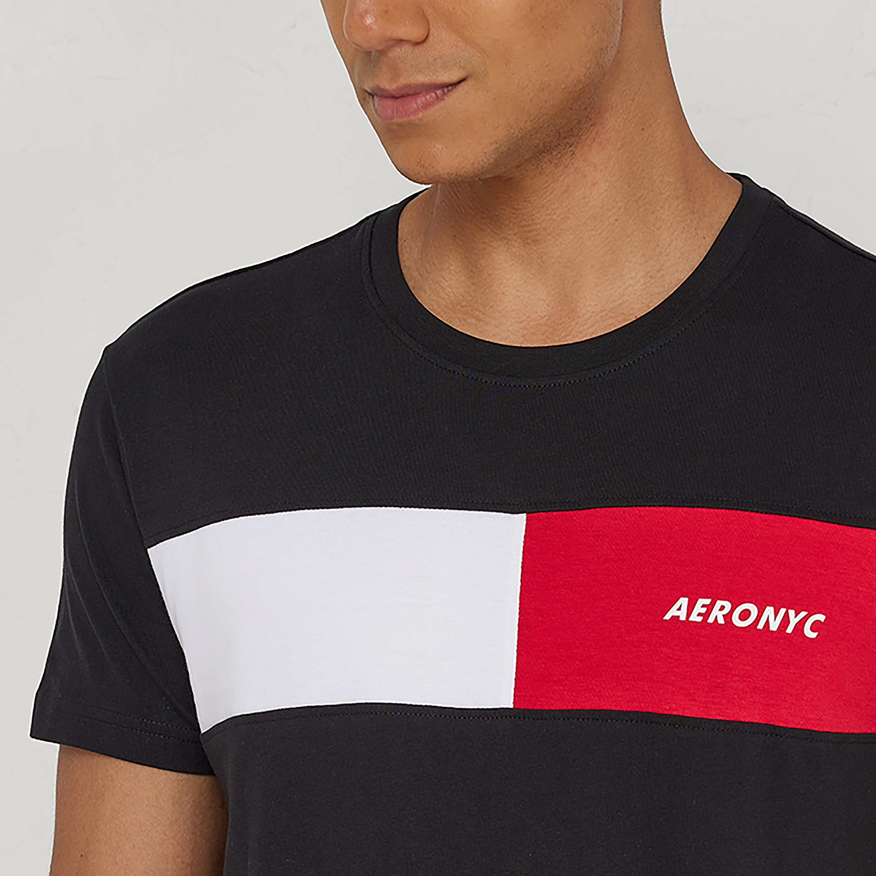 تي شيرت من ايروبوستال بأكمام قصيرة و ياقة مستديرة مع مزين-men-clothing-tshirtsandpolos-tshirts-image-3