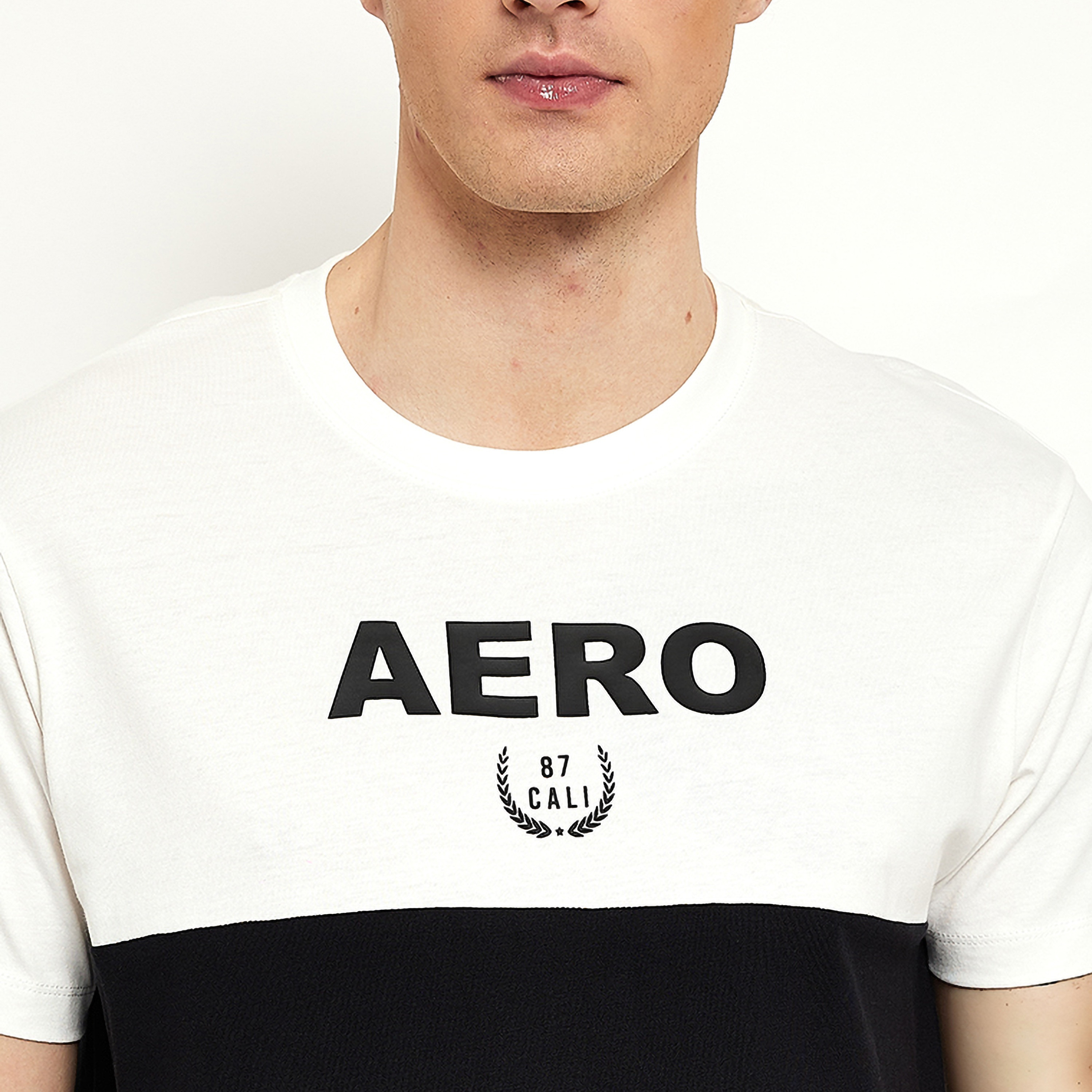 تي شيرت من ايروبوستال بأكمام قصيرة و ياقة مستديرة مع كلر بلوك-men-clothing-tshirtsandpolos-tshirts-image-3
