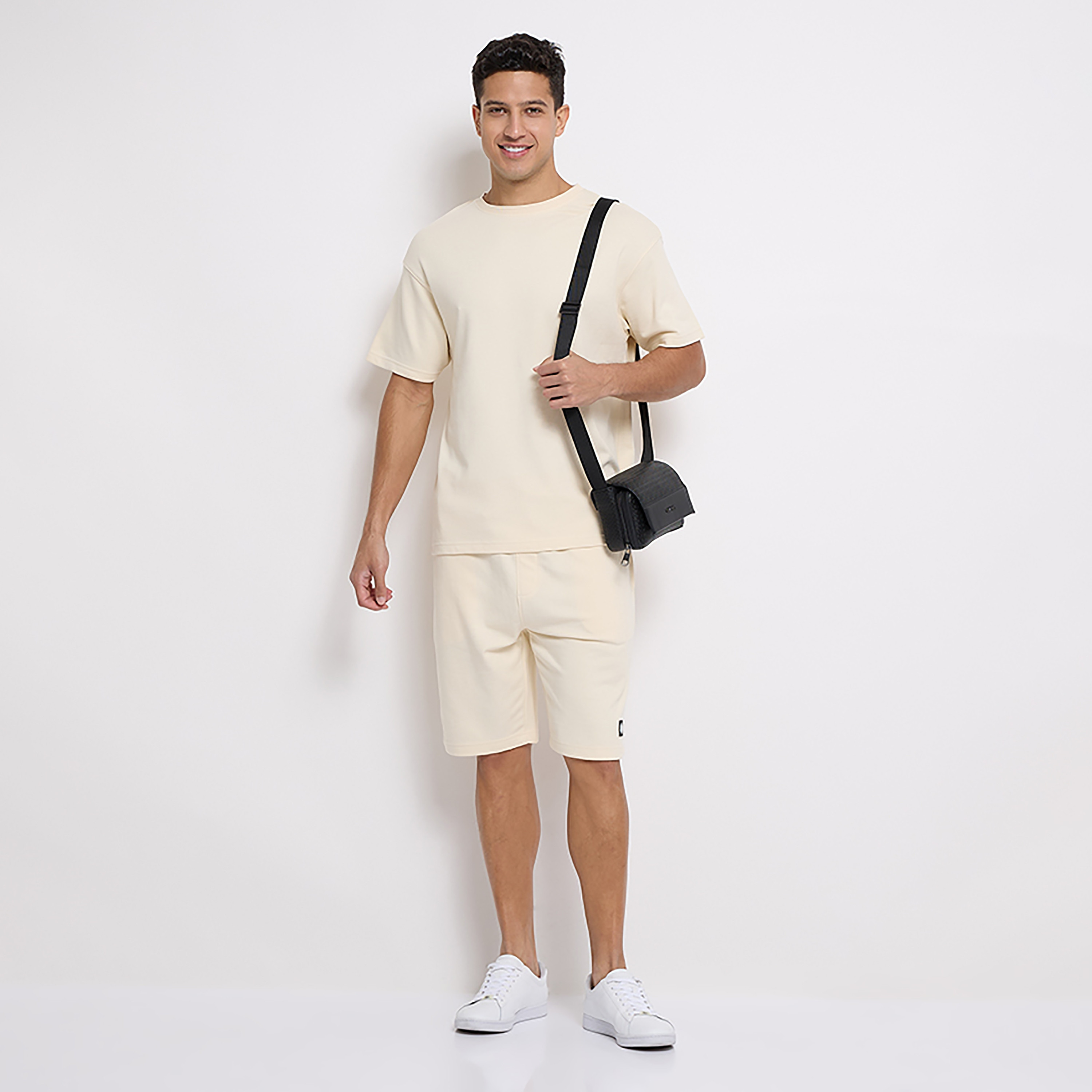 Aeropostale Plain Crew Neck Short Sleeves T-Shirt-men-clothing-tshirtsandpolos-tshirts-image-2