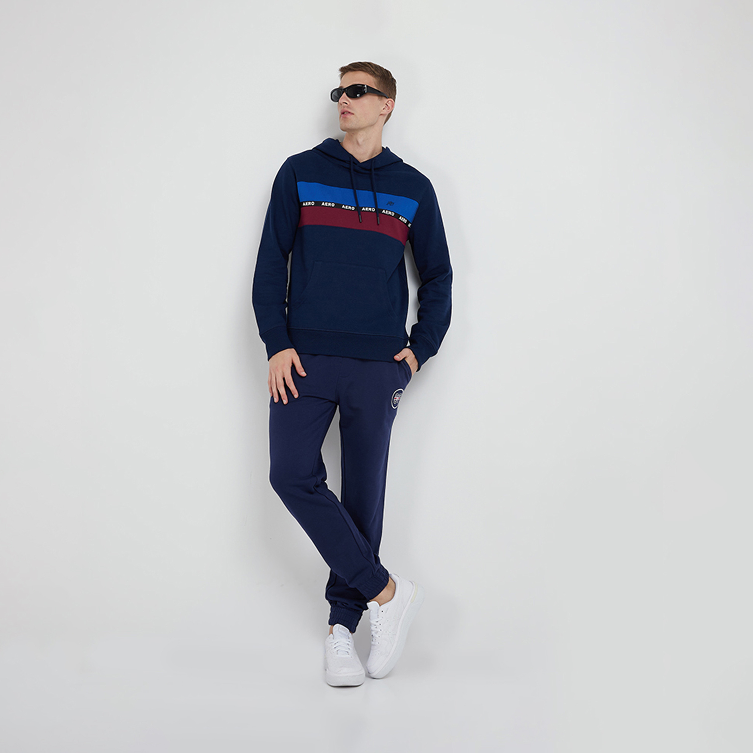 ايروبوستيل- سويت شيرت رجالي منقوش بأكمام طويلة وياقة بغطاء للرأس-men-winterwear-hoodiesandsweatshirts-image-2