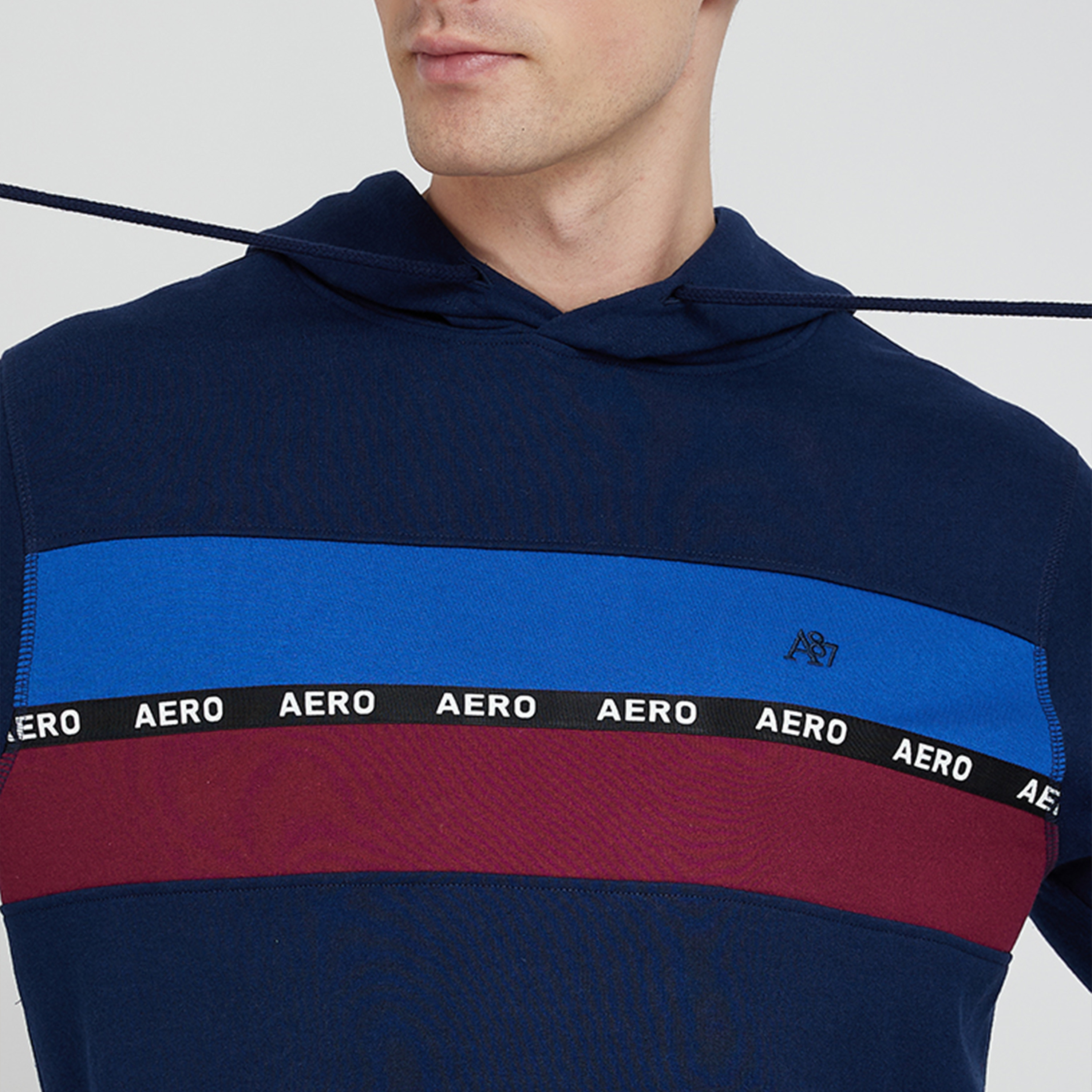 ايروبوستيل- سويت شيرت رجالي منقوش بأكمام طويلة وياقة بغطاء للرأس-men-winterwear-hoodiesandsweatshirts-image-3