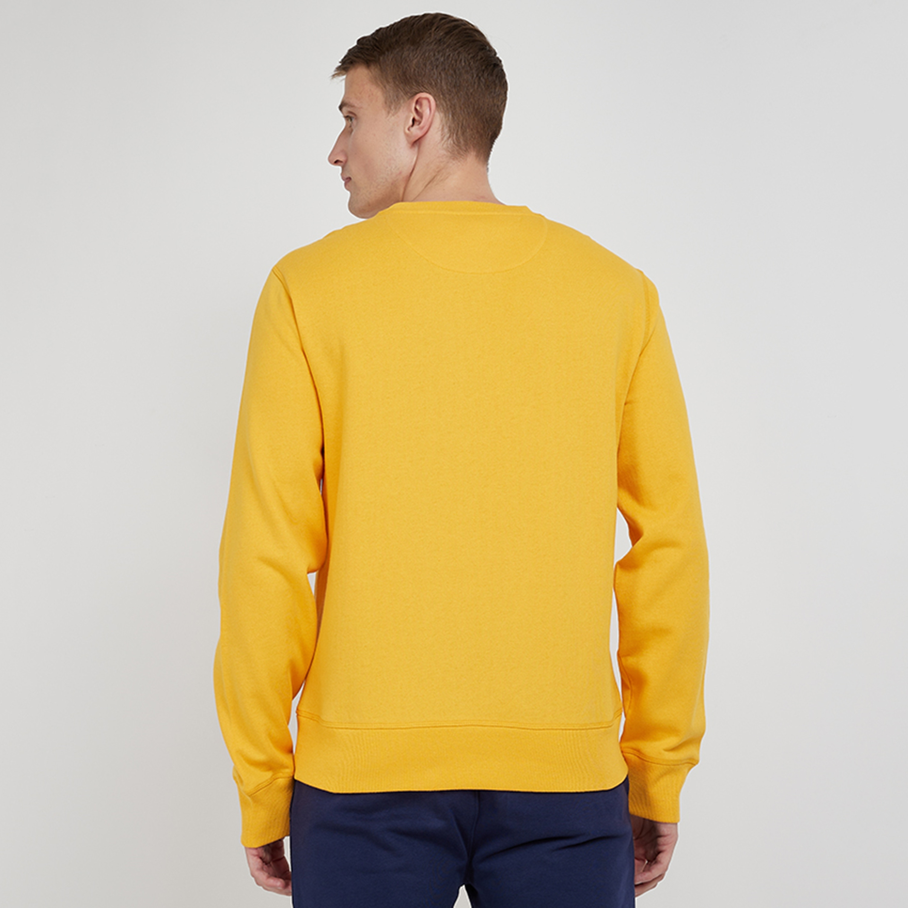 سويت شيرت رجالي بأكمام طويلة وياقة دائرية وطبعة شعار من أيروبوستال-men-winterwear-hoodiesandsweatshirts-image-8