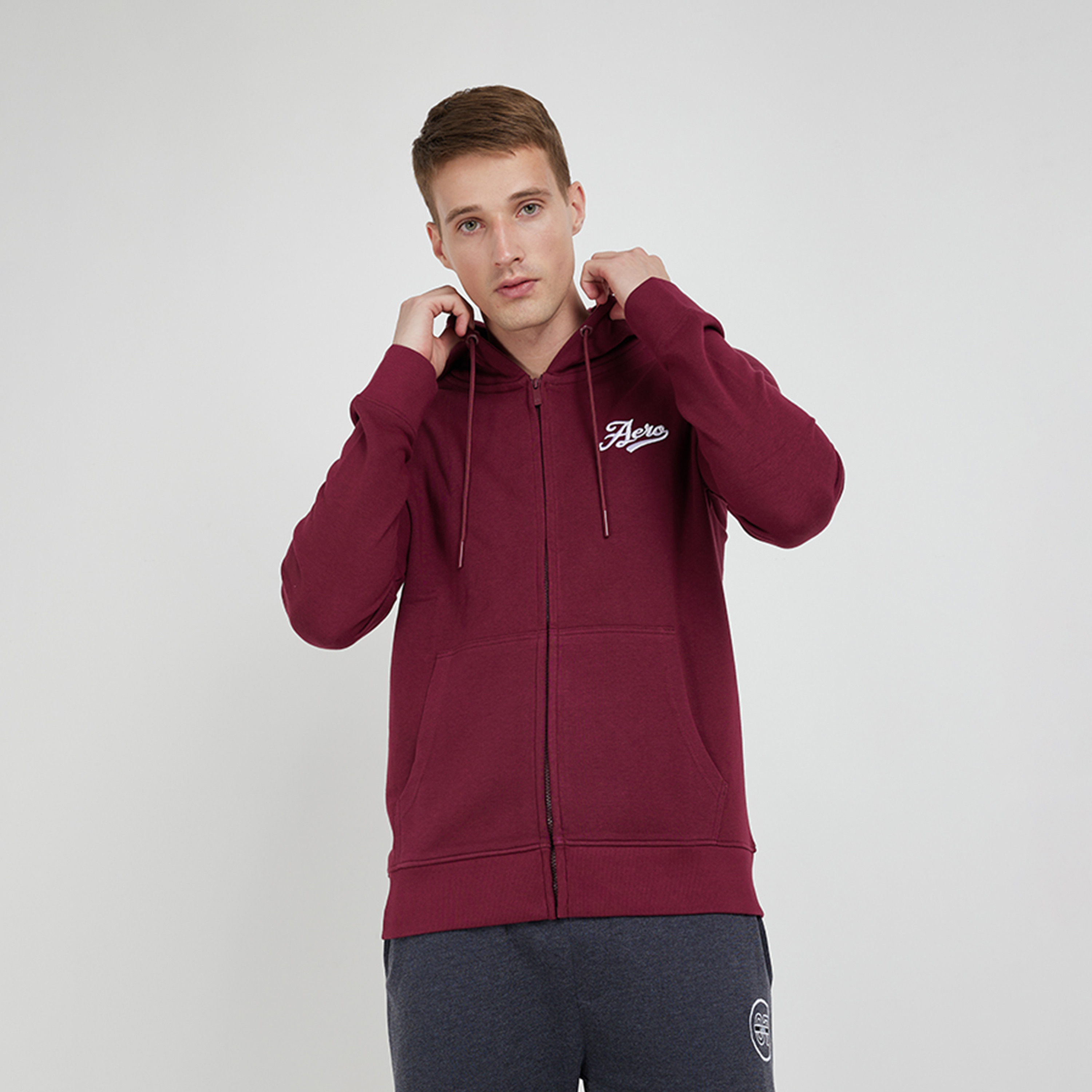 ايروبوستيل- بلوزة بسحاب وأكمام طويلة وشعار مطبوع للرجال مع جيب أمامي-men-clothing-hoodiesandsweatshirts-image-1