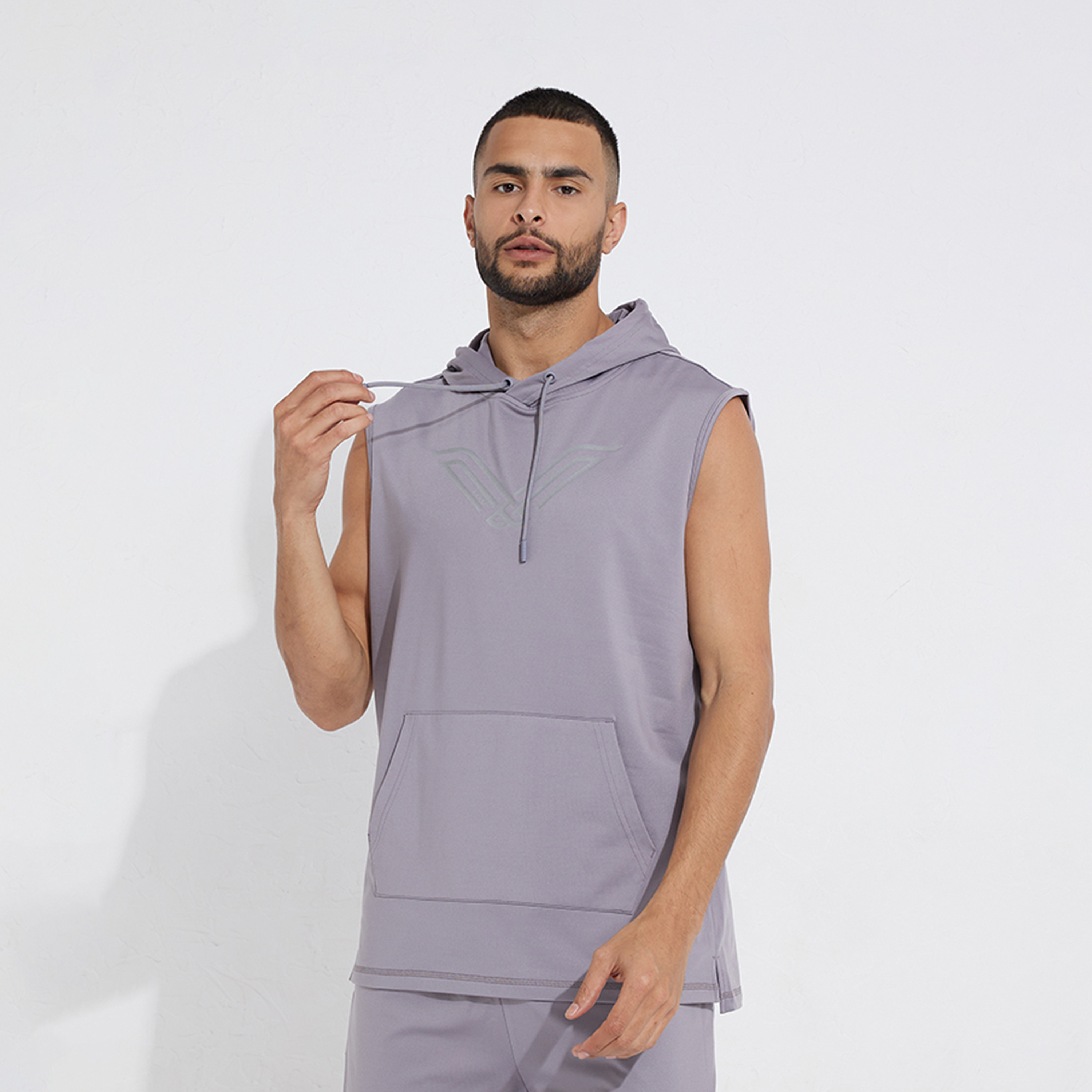 ايروبوستيل- تي شيرت رجالي سادة بدون أكمام بغطاء رأس وجيب أمامي-men-clothing-tshirtsandpolos-tshirts-image-1