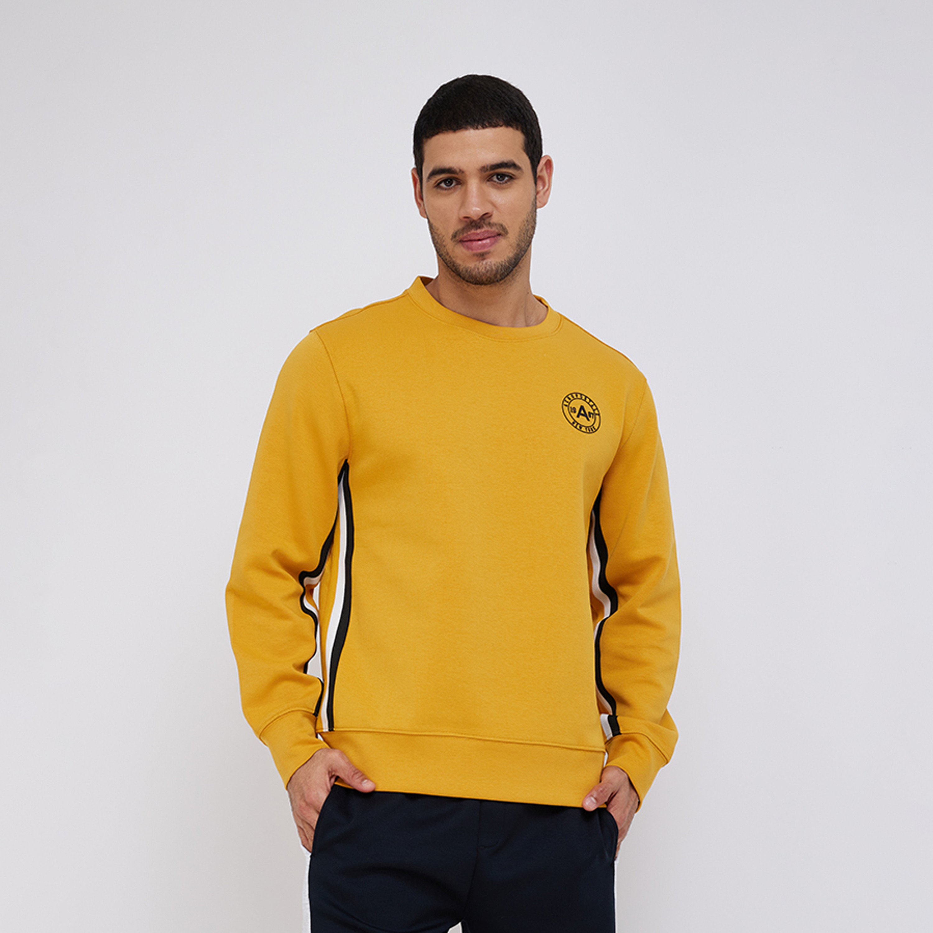 Aeropostale Men's Printed Crew Neck Long Sleeves Sweatshirt with Side Strip Design-men-winterwear-hoodiesandsweatshirts-image-1