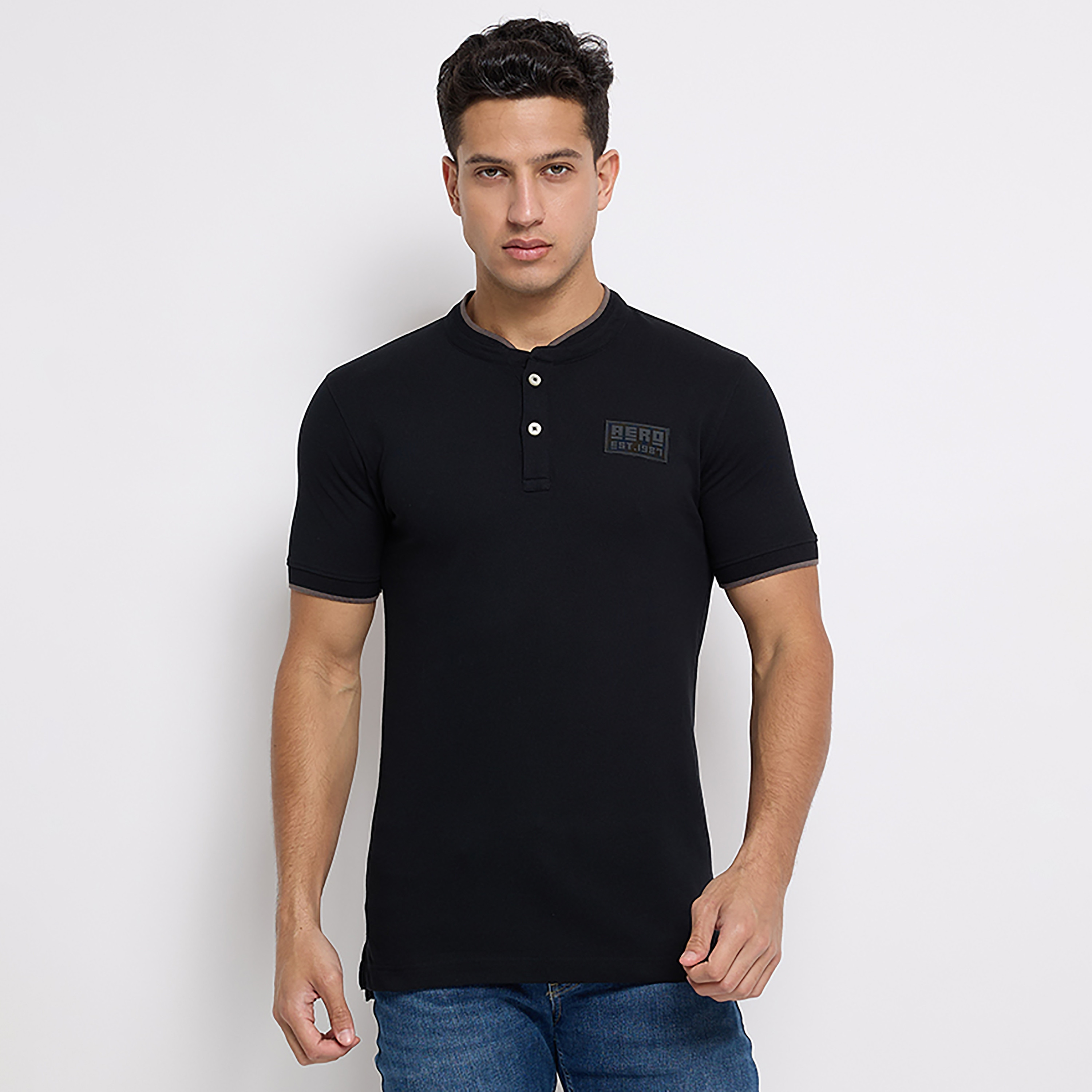 هينلي تي شيرت من ايروبوستال سادة بأكمام قصيرة-men-clothing-tshirtsandpolos-polos-image-1