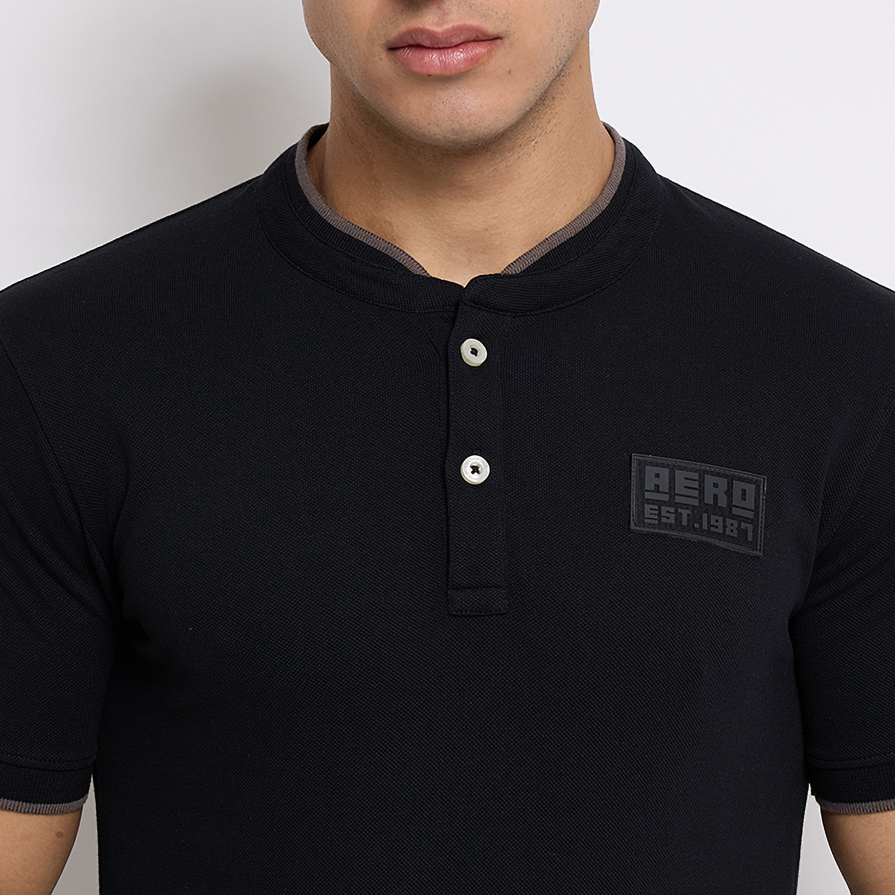هينلي تي شيرت من ايروبوستال سادة بأكمام قصيرة-men-clothing-tshirtsandpolos-polos-image-3
