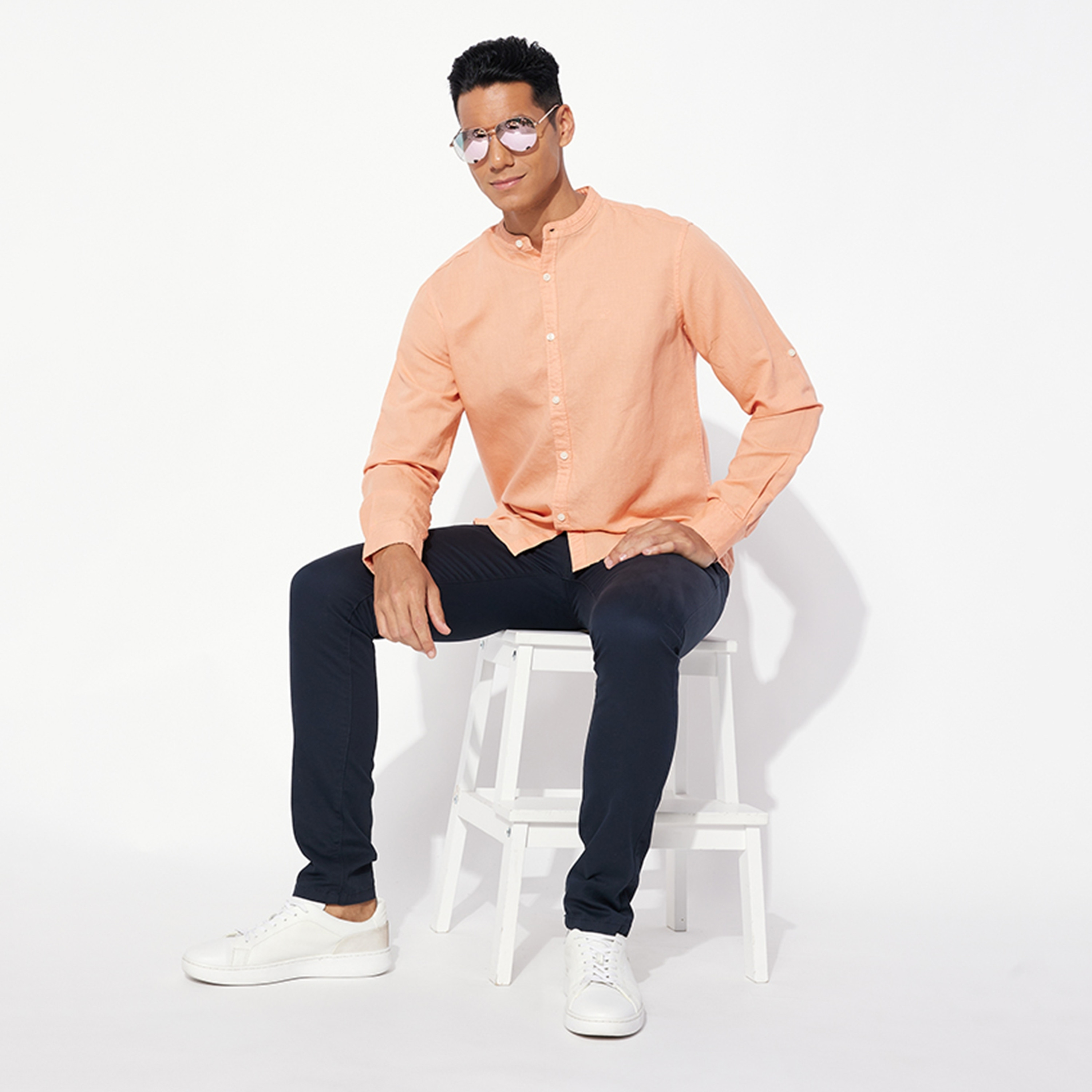 قميص رجالي بأكمام طويلة وياقة دائرية سادة من أيروبوستال-men-clothing-shirts-image-10