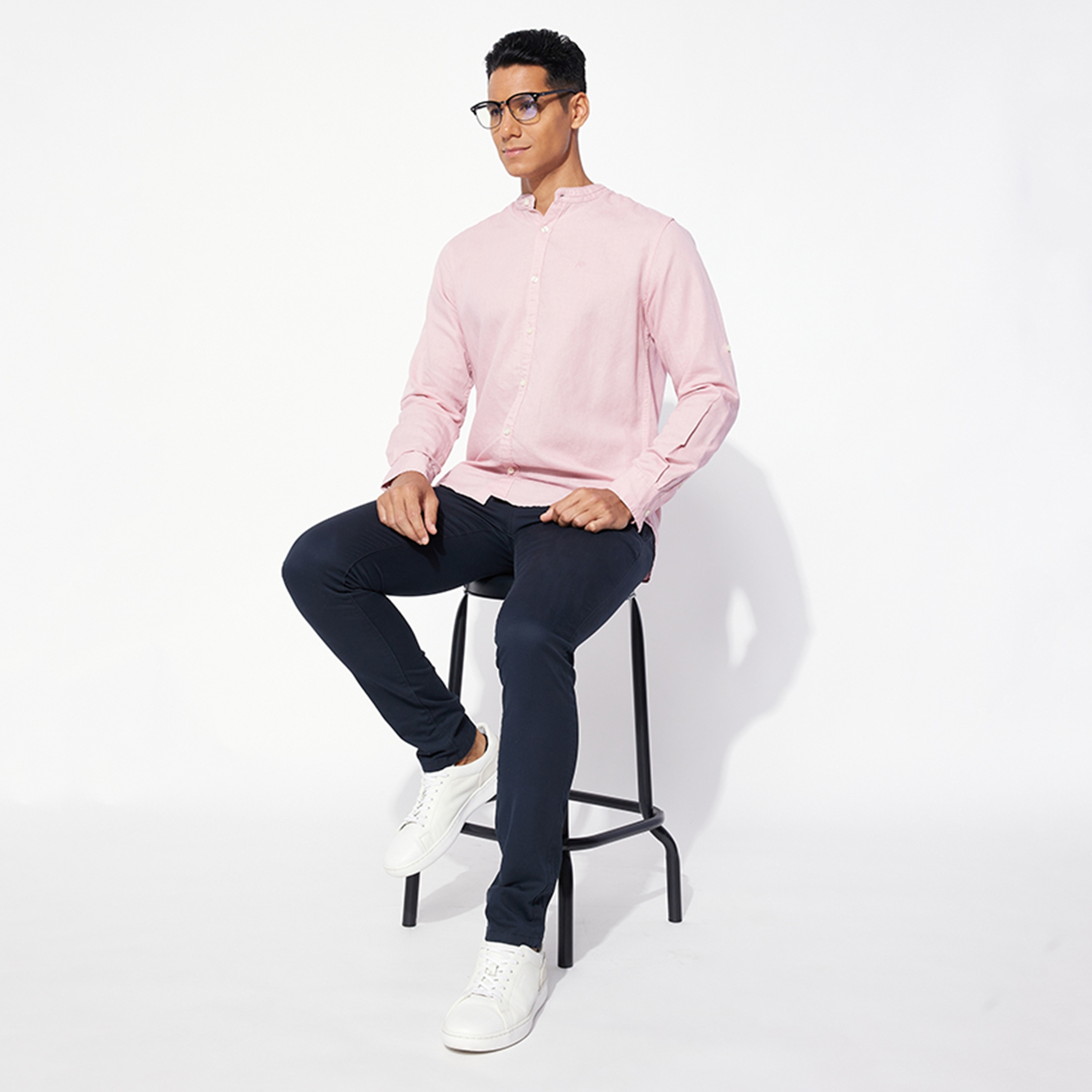 قميص رجالي بأكمام طويلة وياقة دائرية سادة من أيروبوستال-men-clothing-shirts-image-6