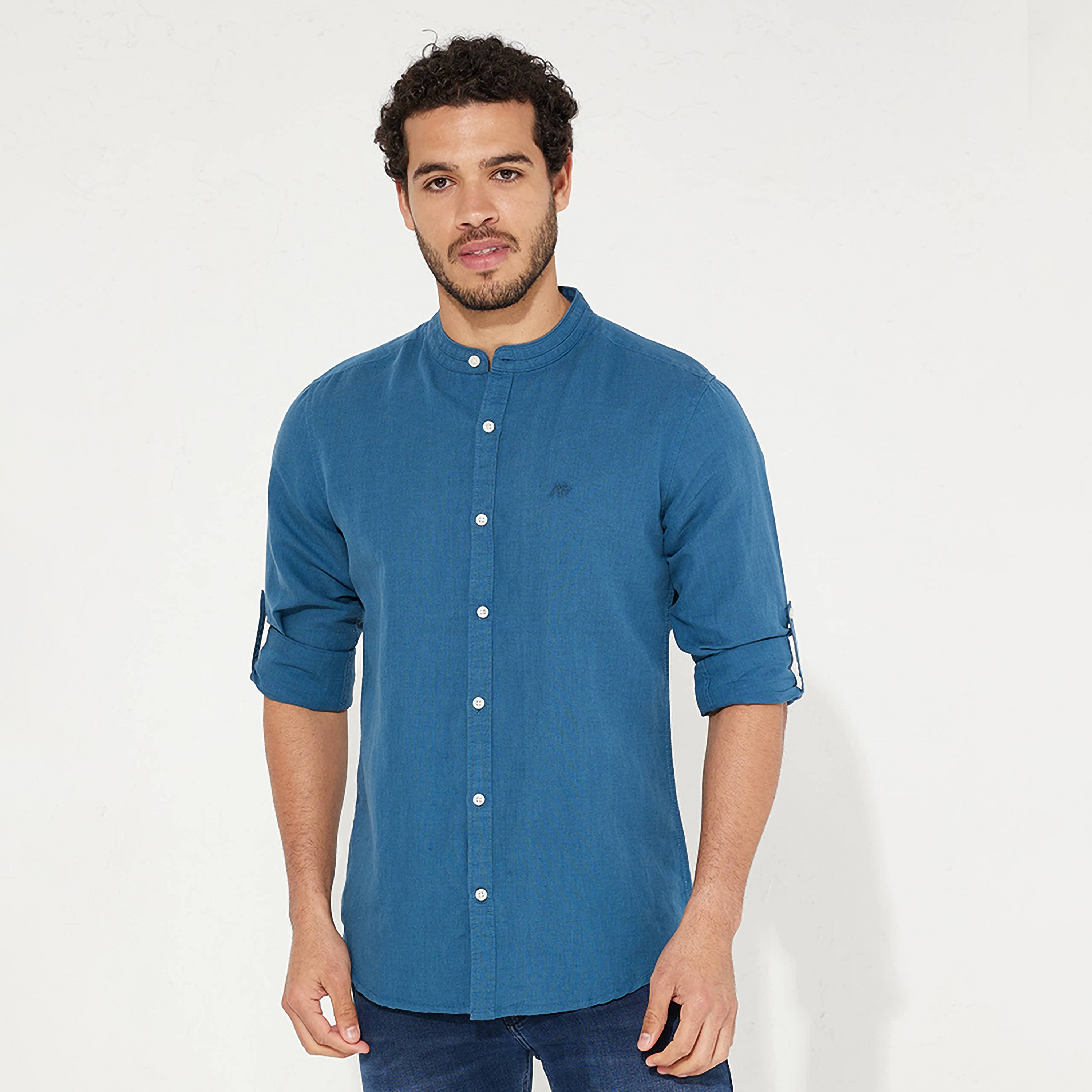 Shop Aeropostale Men's Solid Mandarin Collar Long Sleeves Dress Shirt  Online | Centrepoint Kuwait