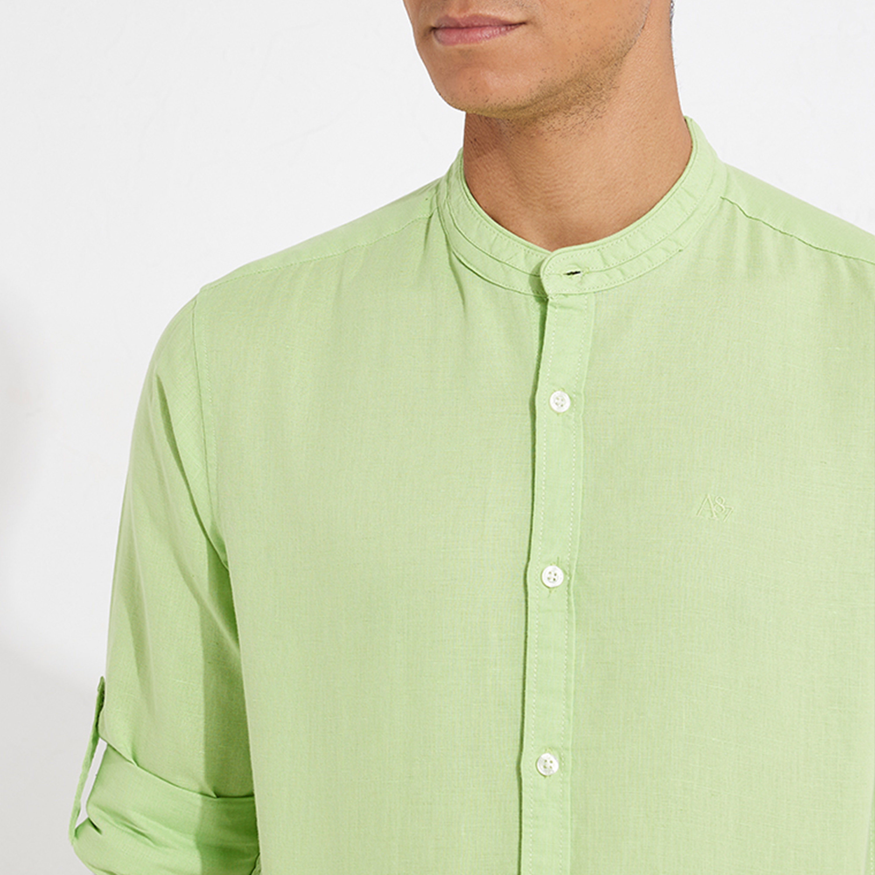 ايروبوستيل- قميص رسمي سادة بياقة ماندرين وأكمام طويلة للرجال-men-clothing-shirts-image-3