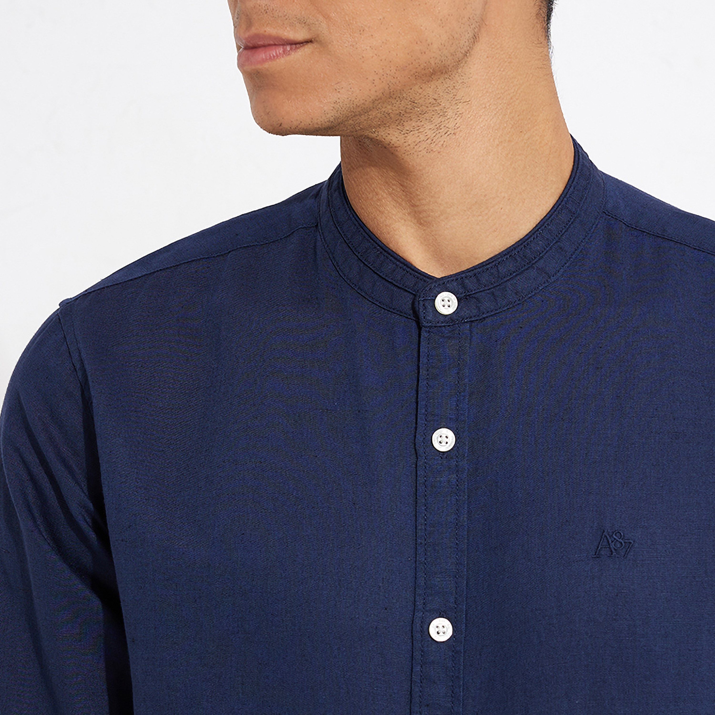 ايروبوستيل- قميص رسمي سادة بياقة ماندرين وأكمام طويلة للرجال-men-clothing-shirts-image-11