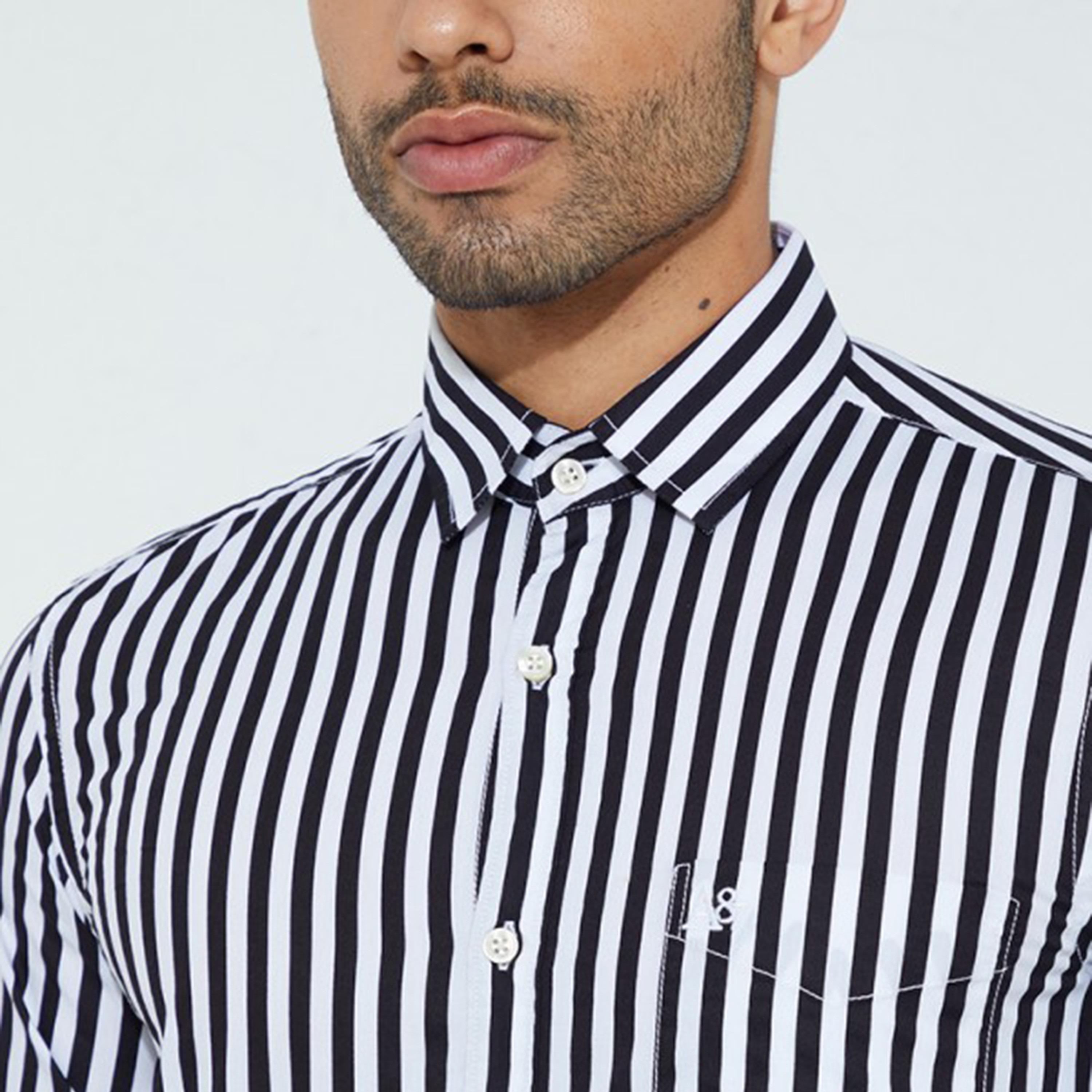 قميص بأكمام طويلة بياقة ذات مخططة من ايروبوستال-men-clothing-shirts-image-3